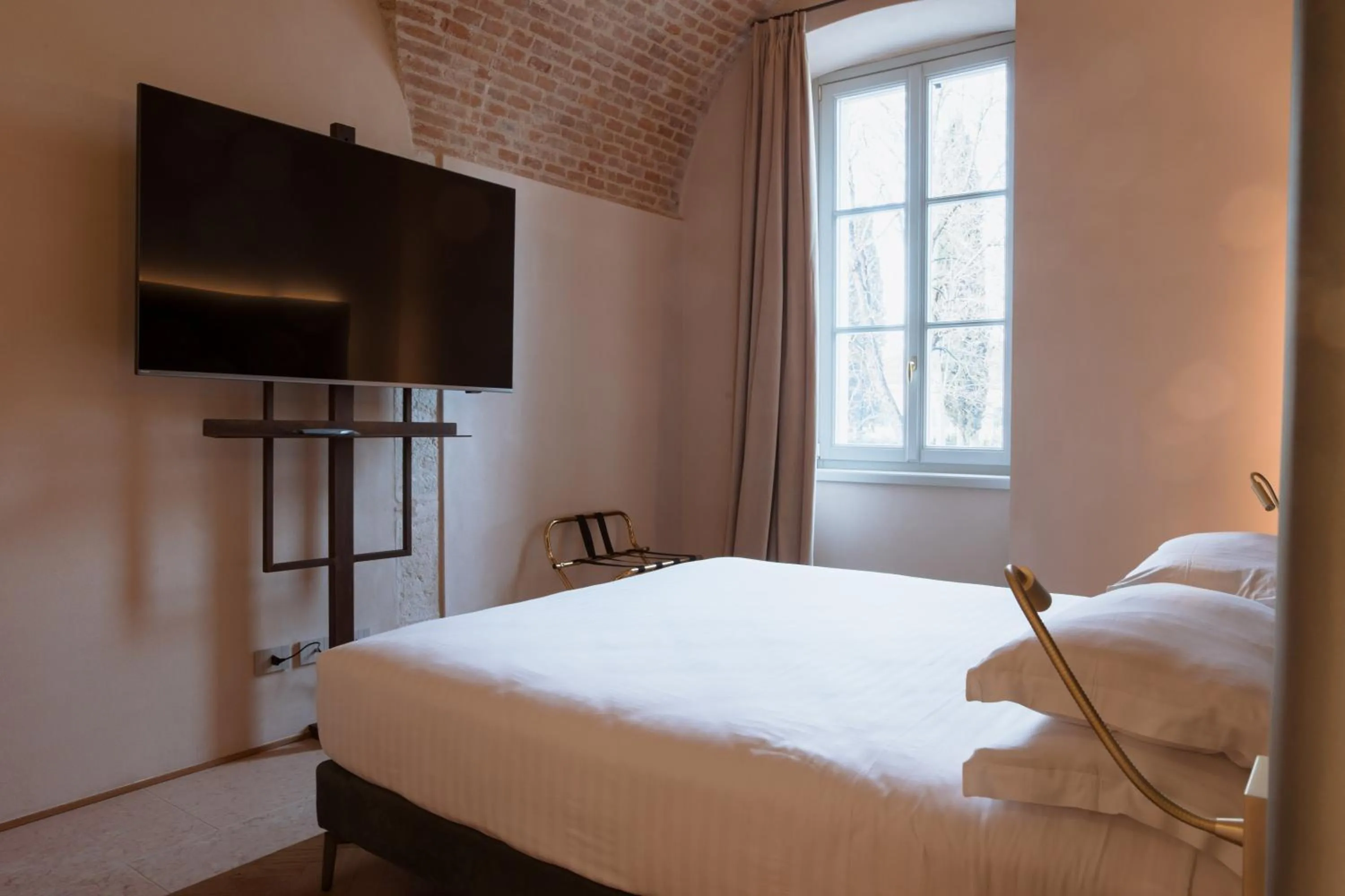 Bed in Pavillon Suite
