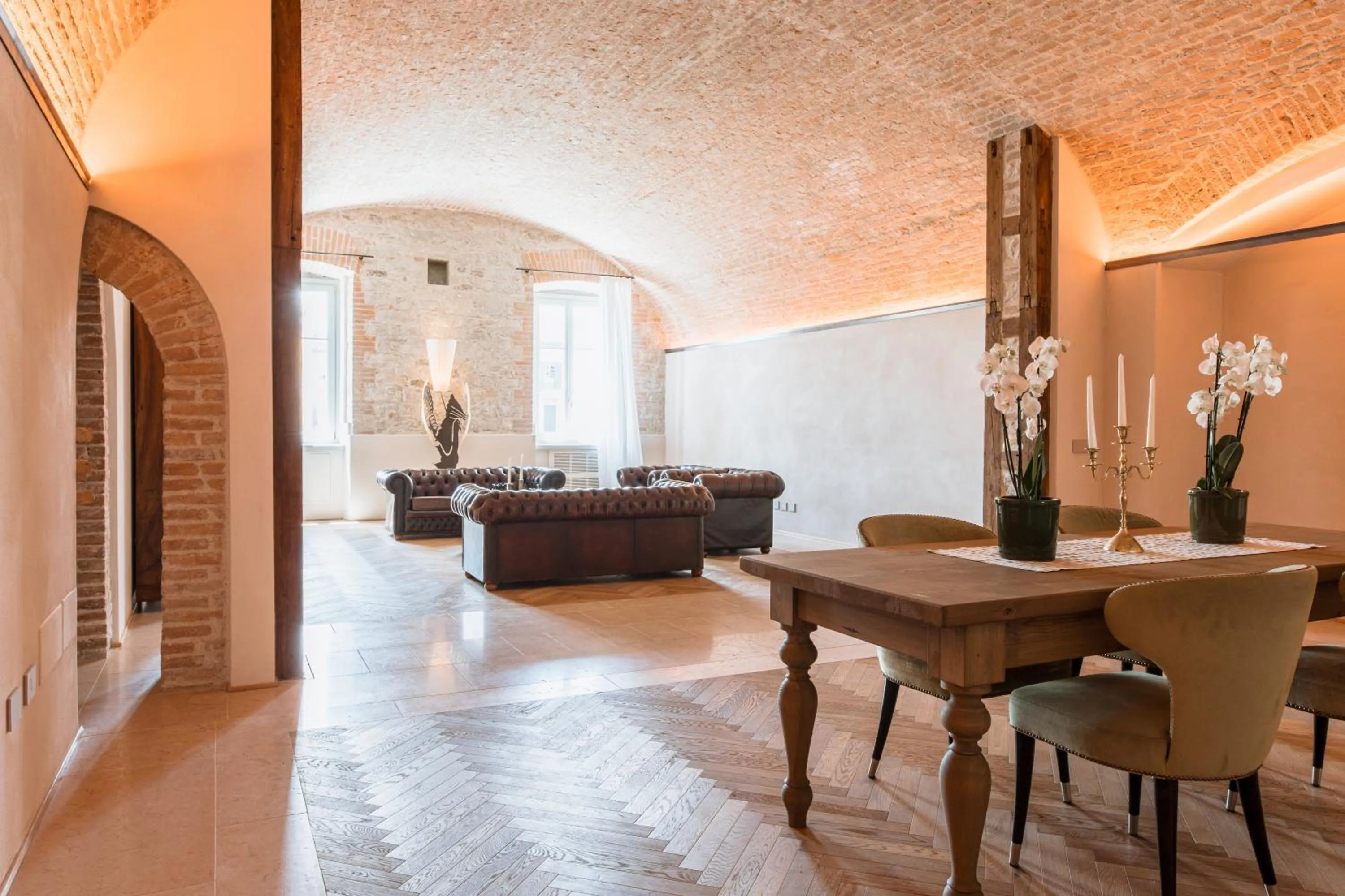 Living room in Pavillon Suite