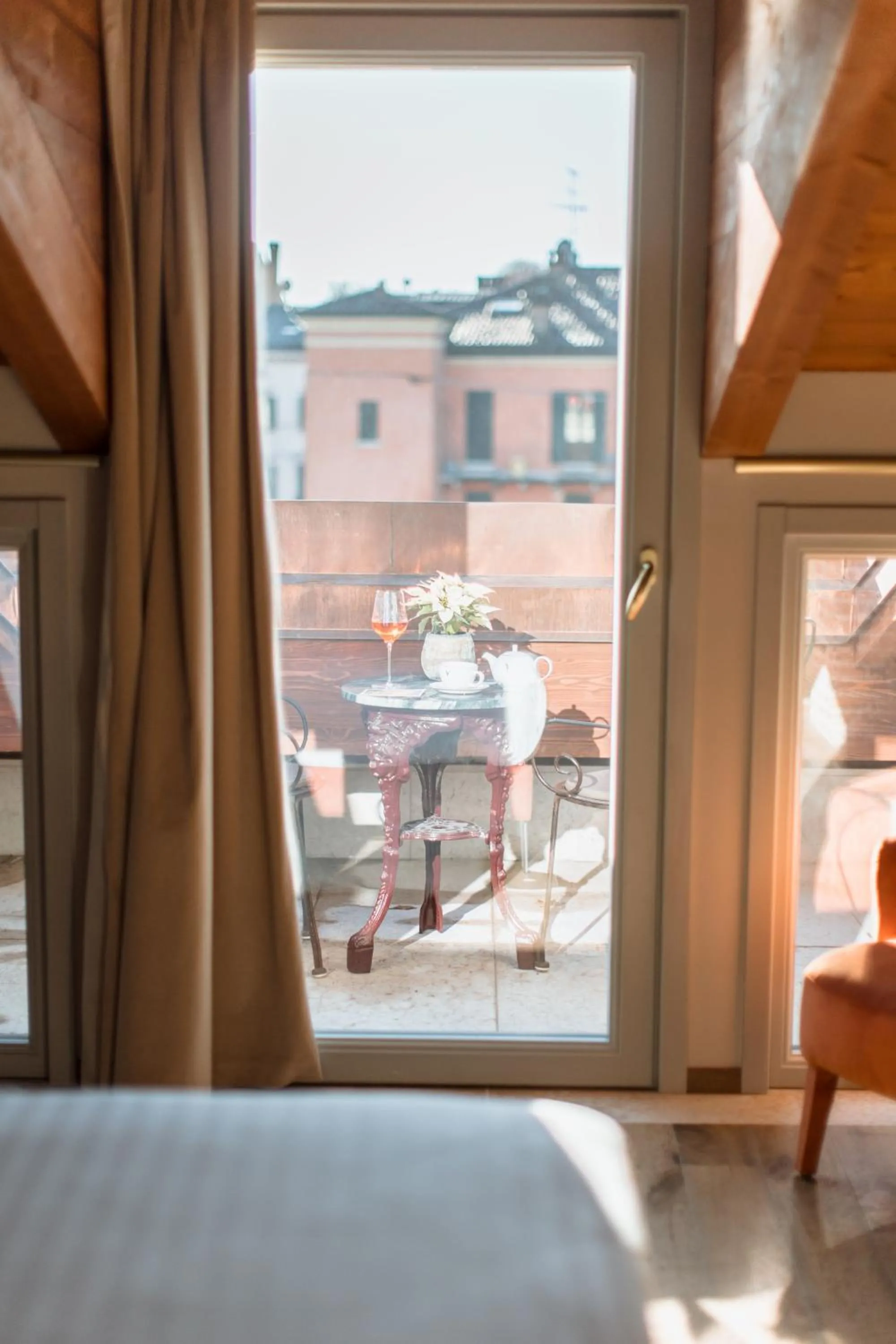 View (from property/room), Bed in Pavillon Suite