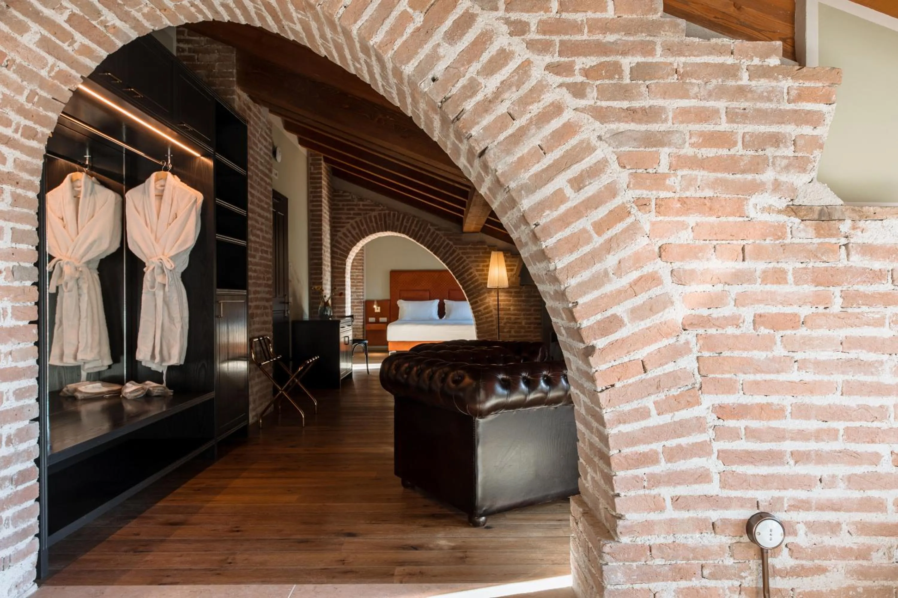 Living room in Pavillon Suite