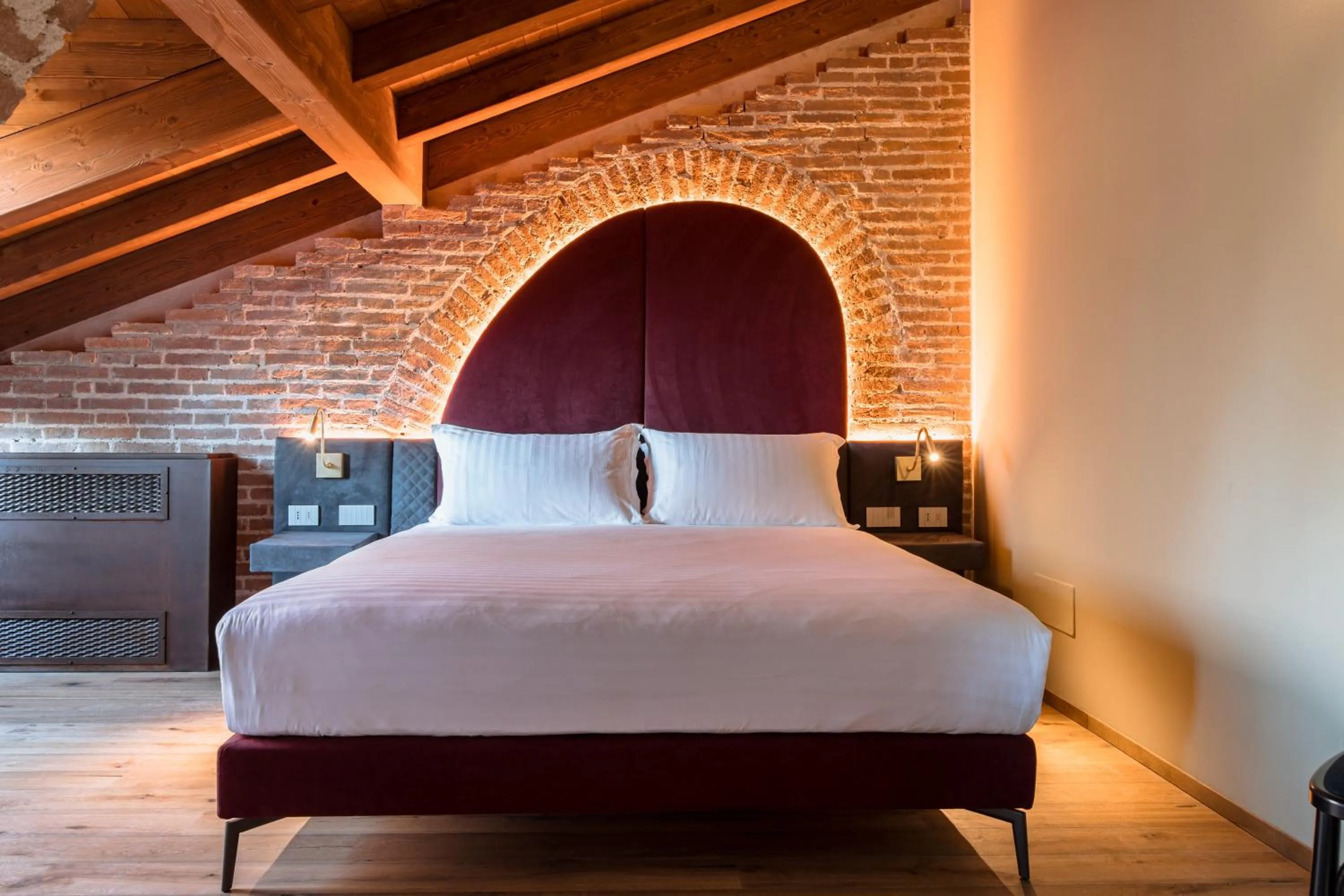 Bed in Pavillon Suite