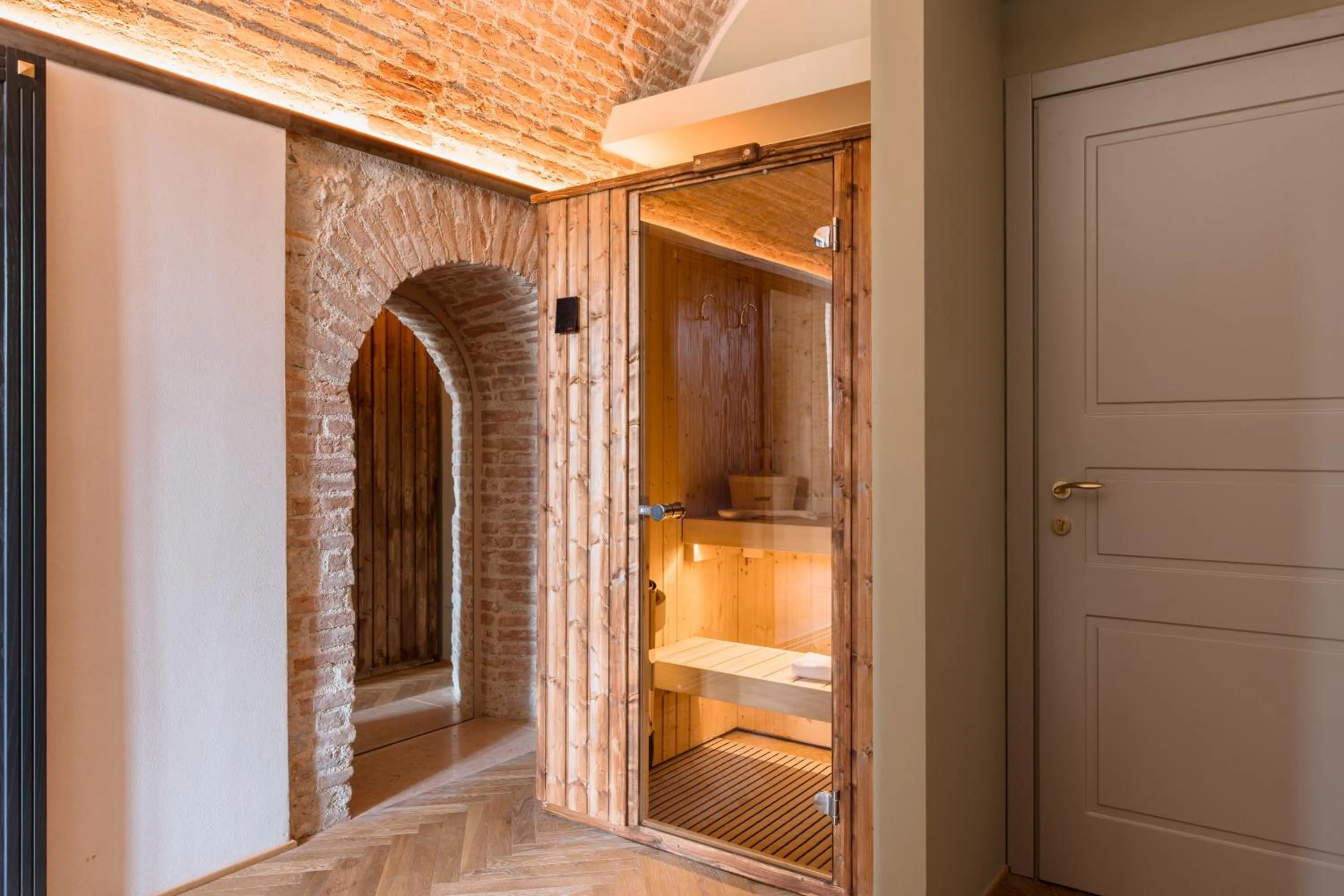 Sauna in Pavillon Suite