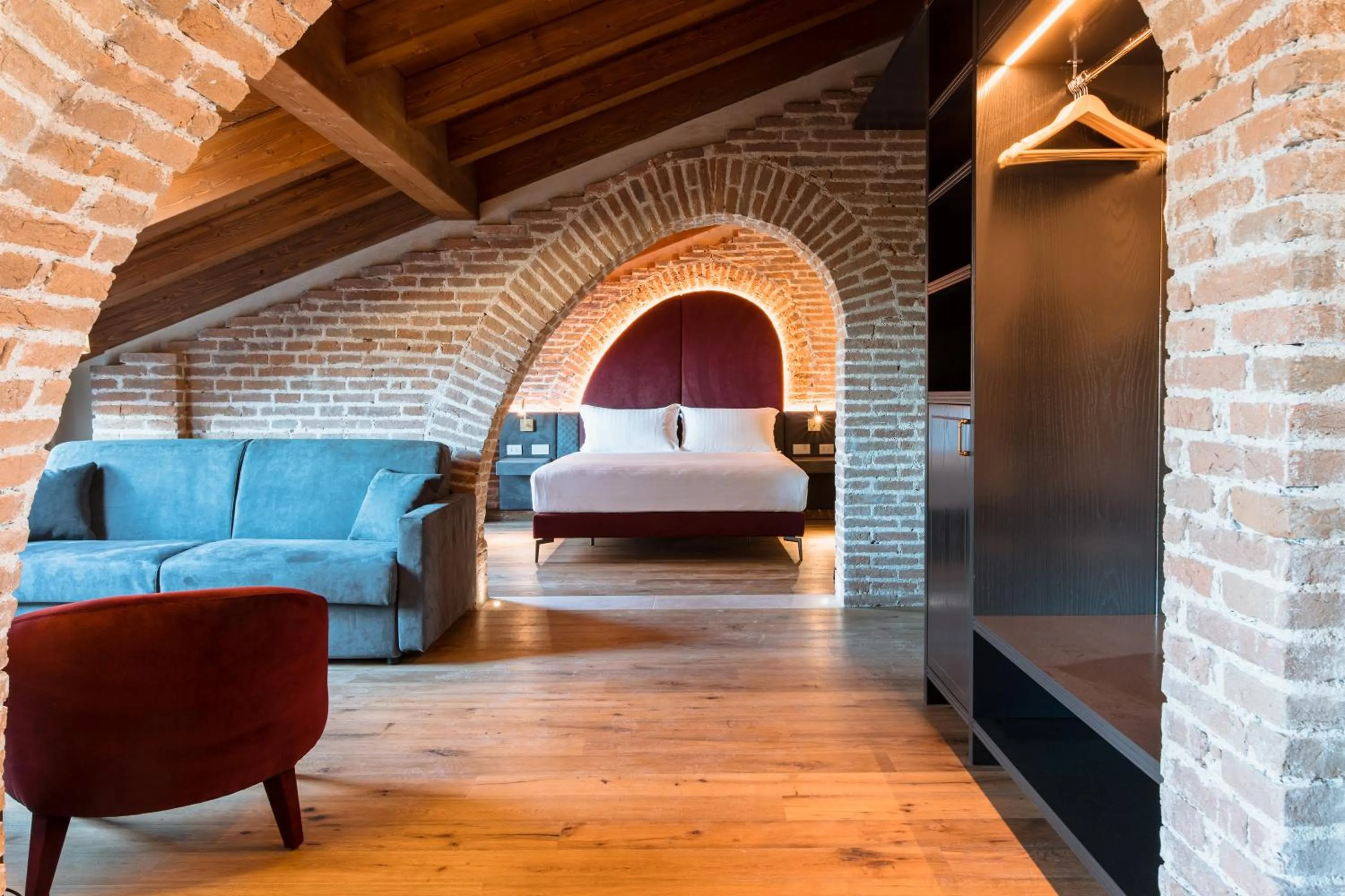 Bed in Pavillon Suite