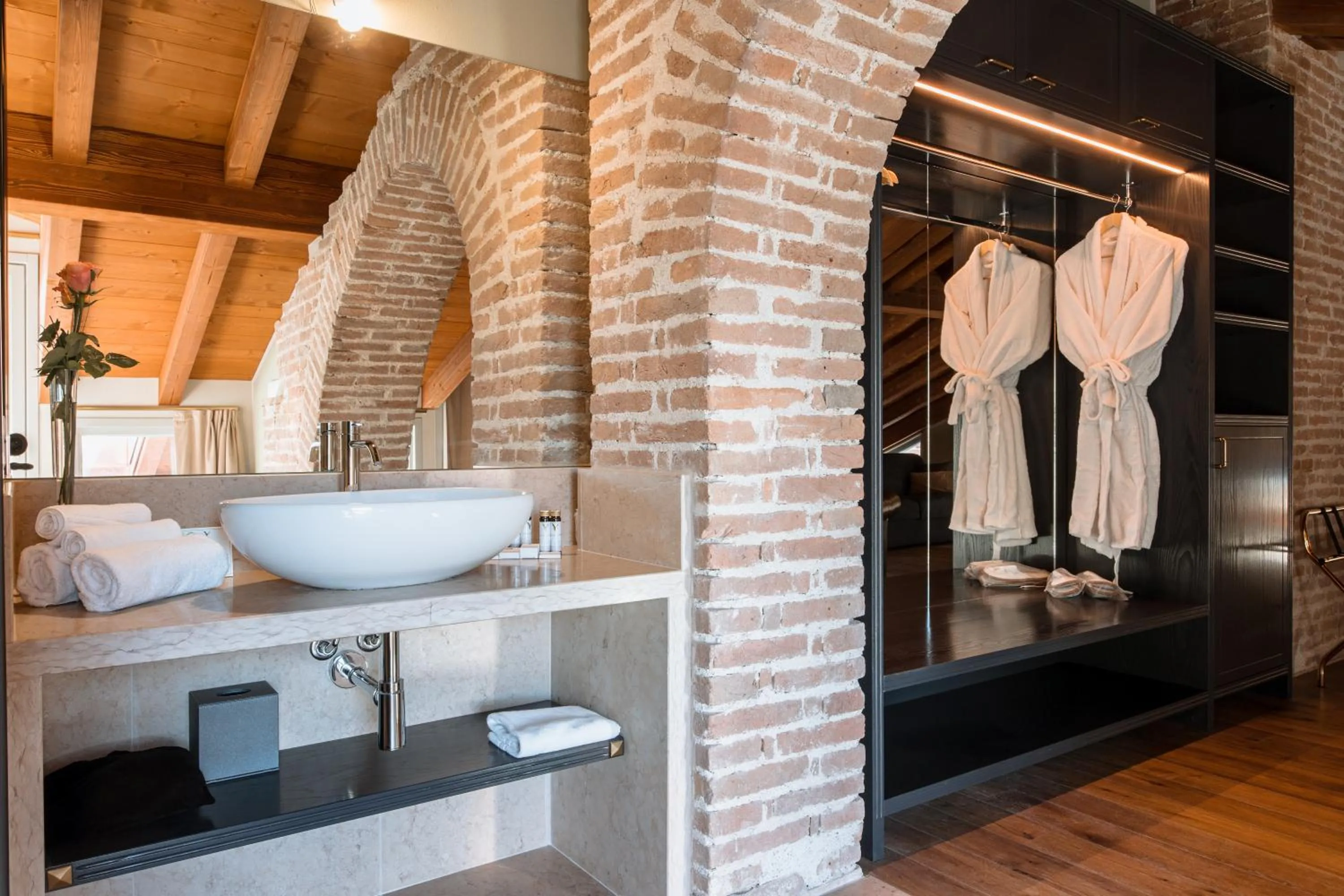 Bathroom in Pavillon Suite