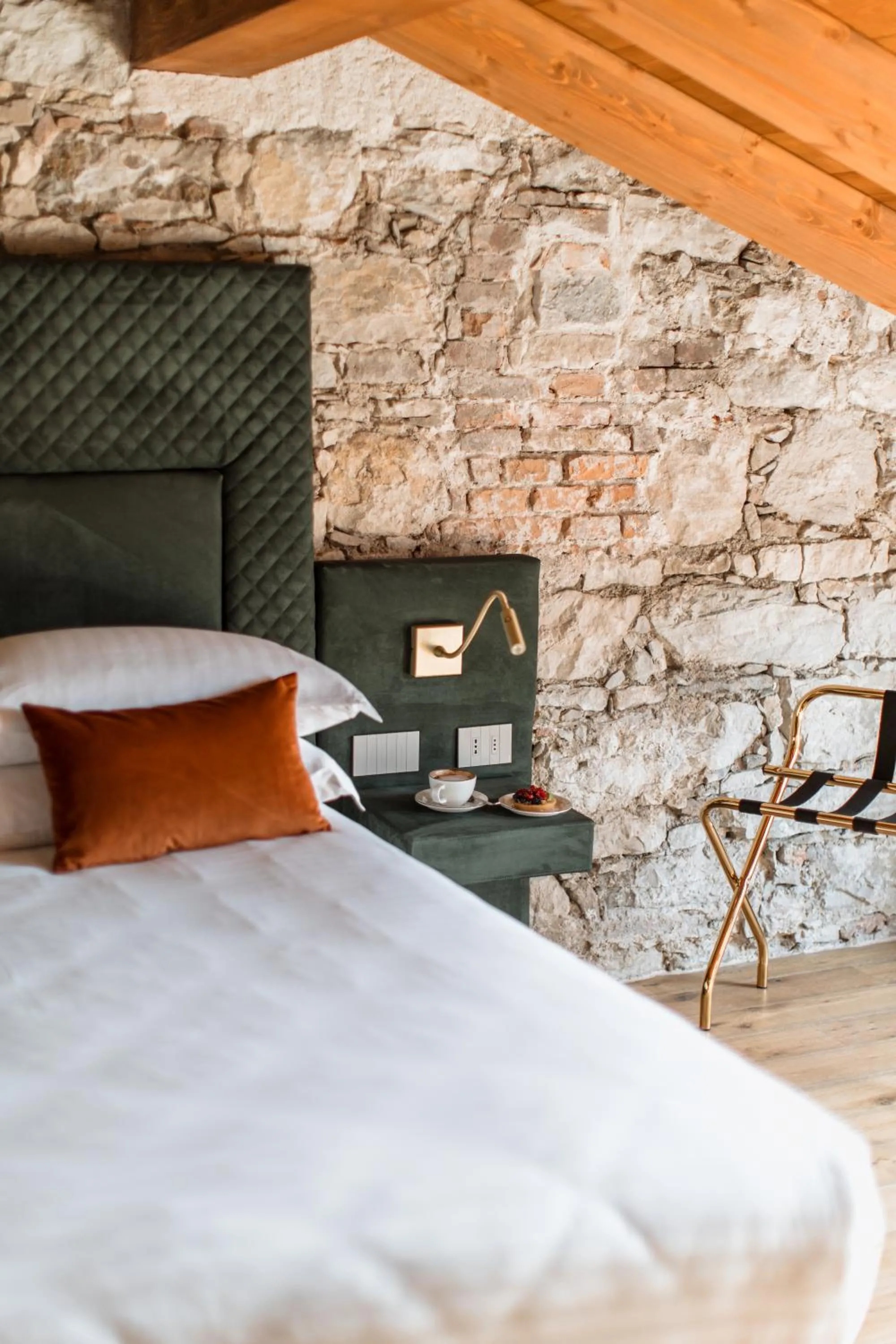 Bedroom, Bed in Pavillon Suite