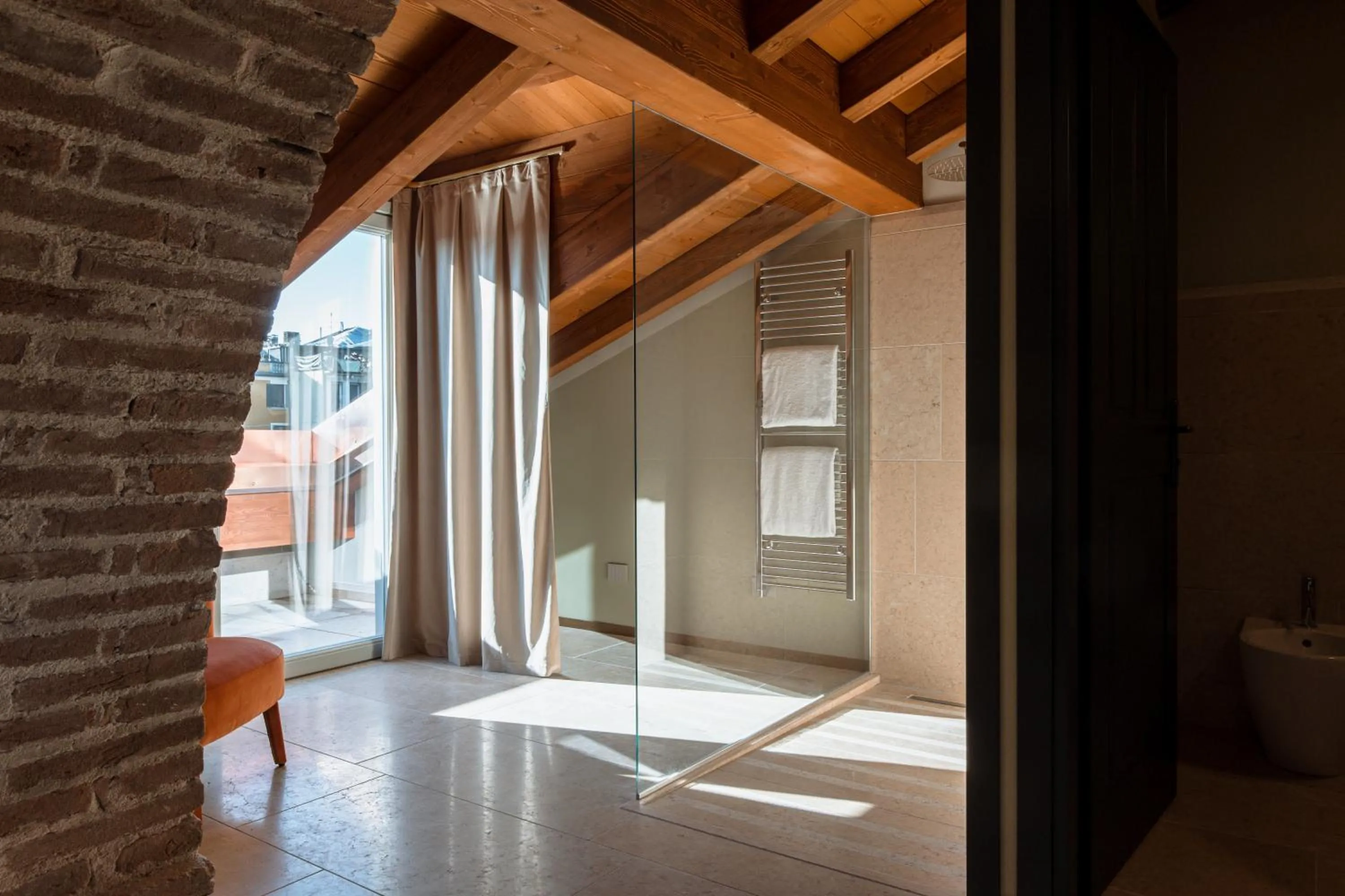 Shower in Pavillon Suite