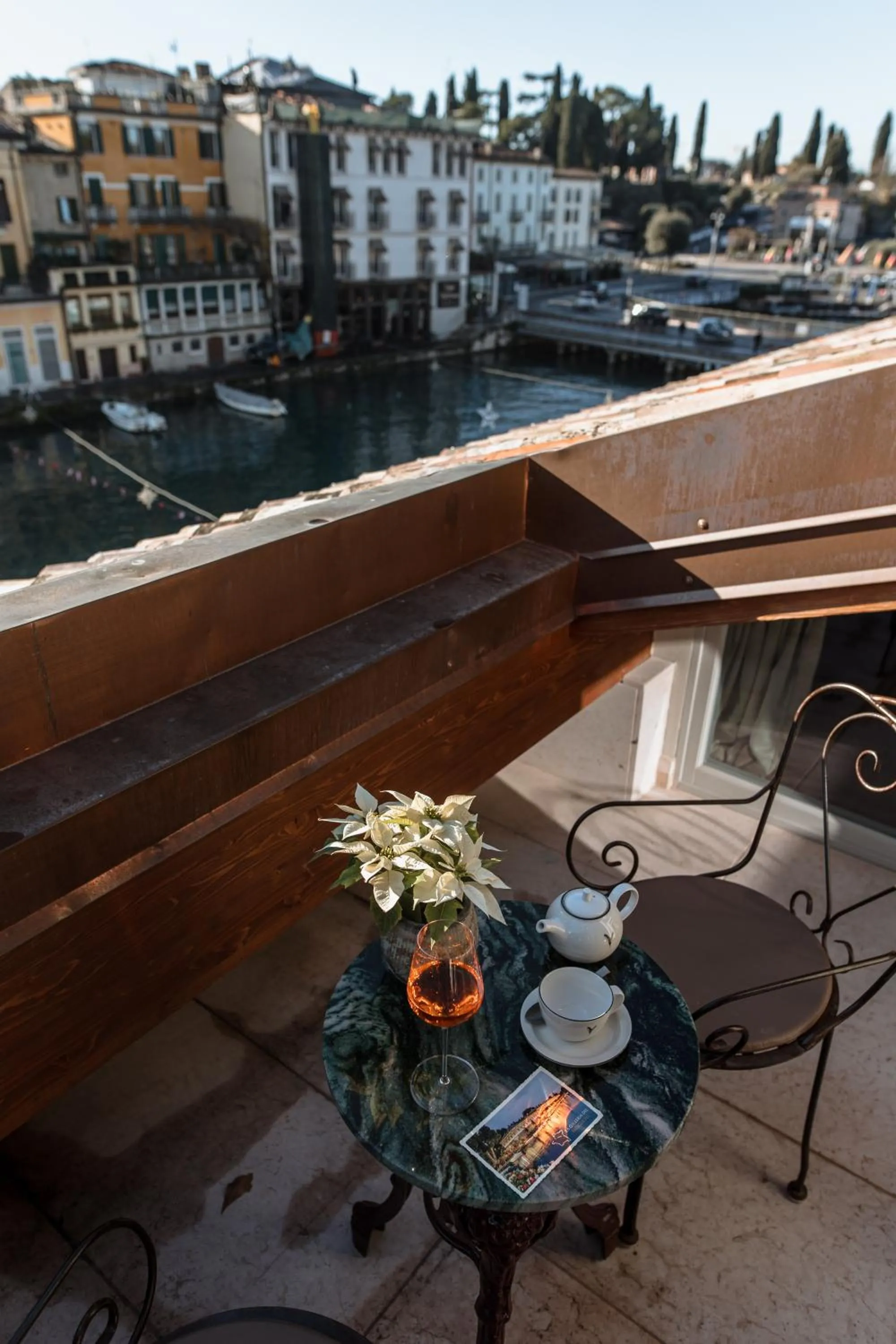 Lake view in Pavillon Suite