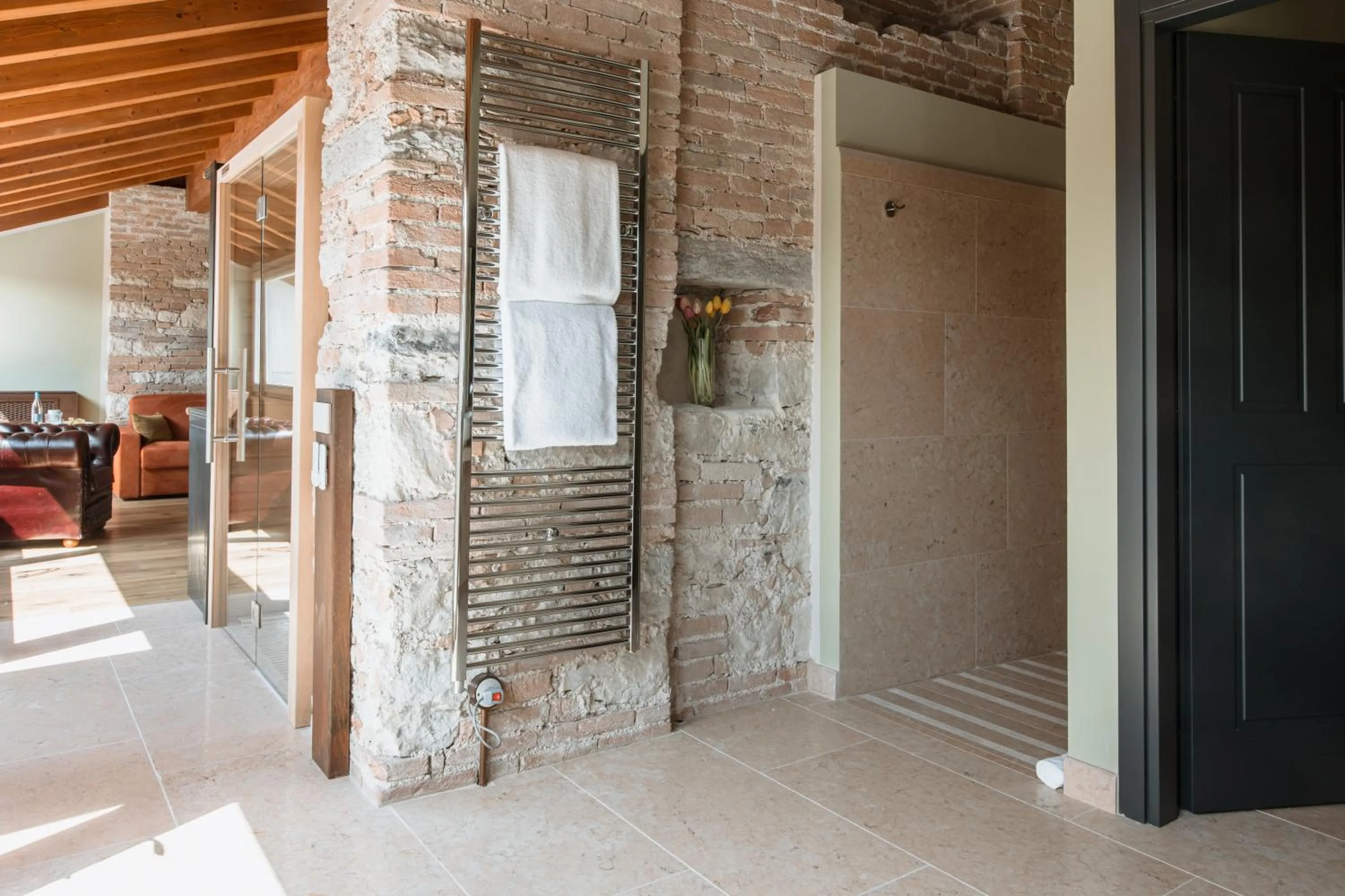 Sauna in Pavillon Suite