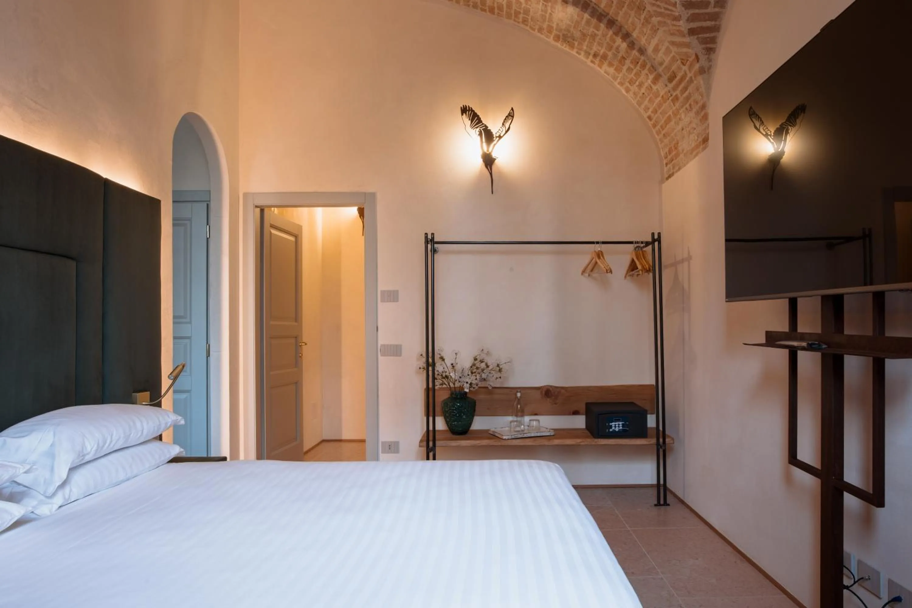 Bed in Pavillon Suite
