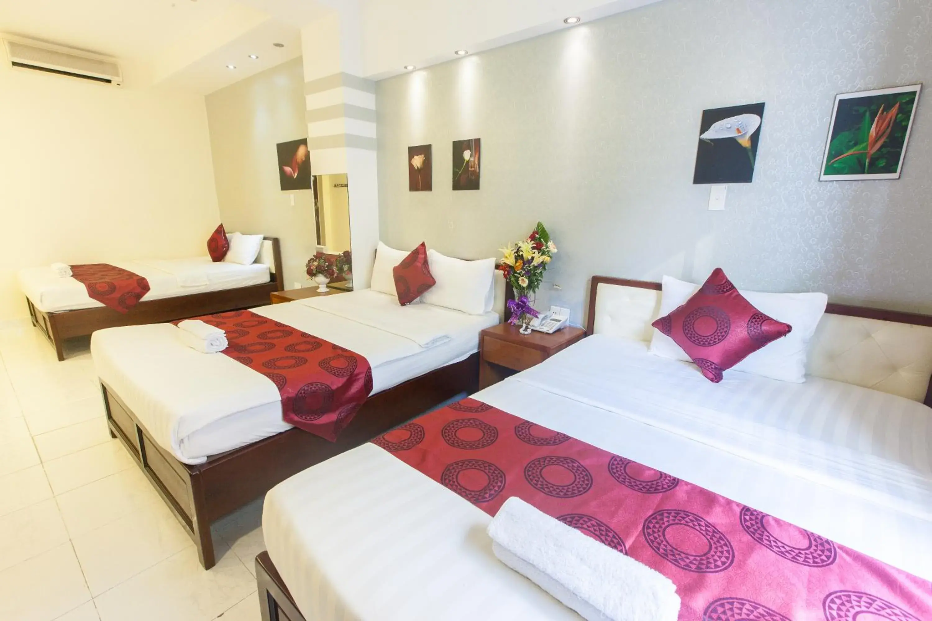 Bed in Ailen Garden 2 Hotel Bed in Ailen Garden 2 Hotel