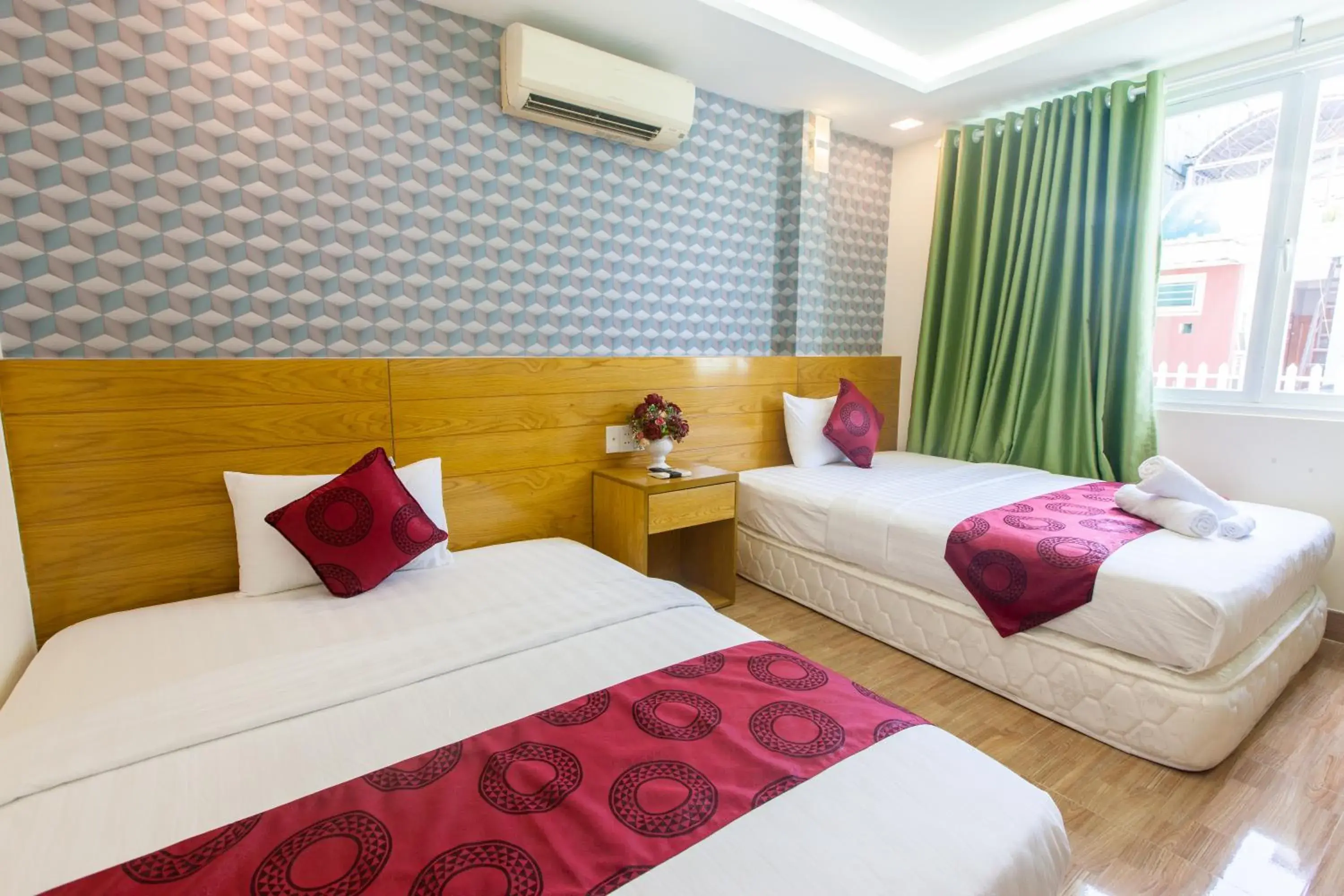 Bed in Ailen Garden 2 Hotel Bed in Ailen Garden 2 Hotel