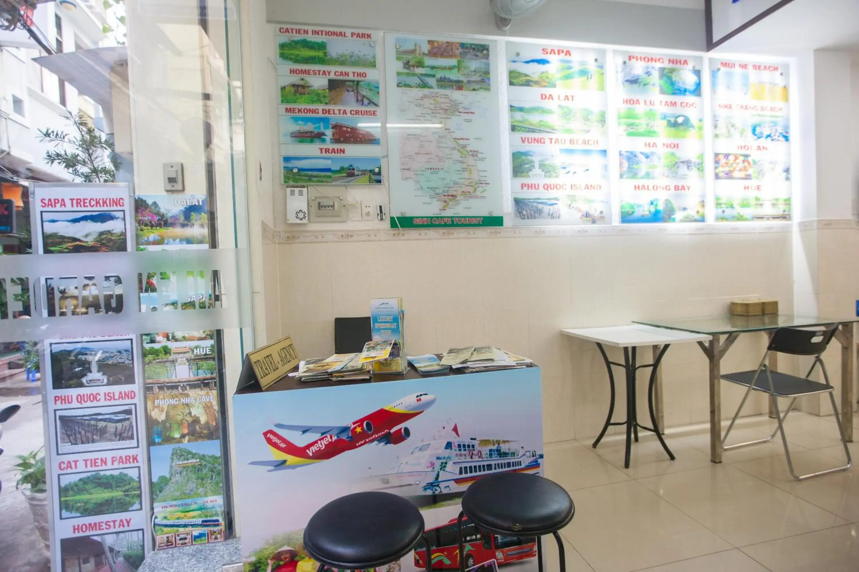 Facade/entrance in Ailen Garden 2 Hotel Facade/entrance in Ailen Garden 2 Hotel