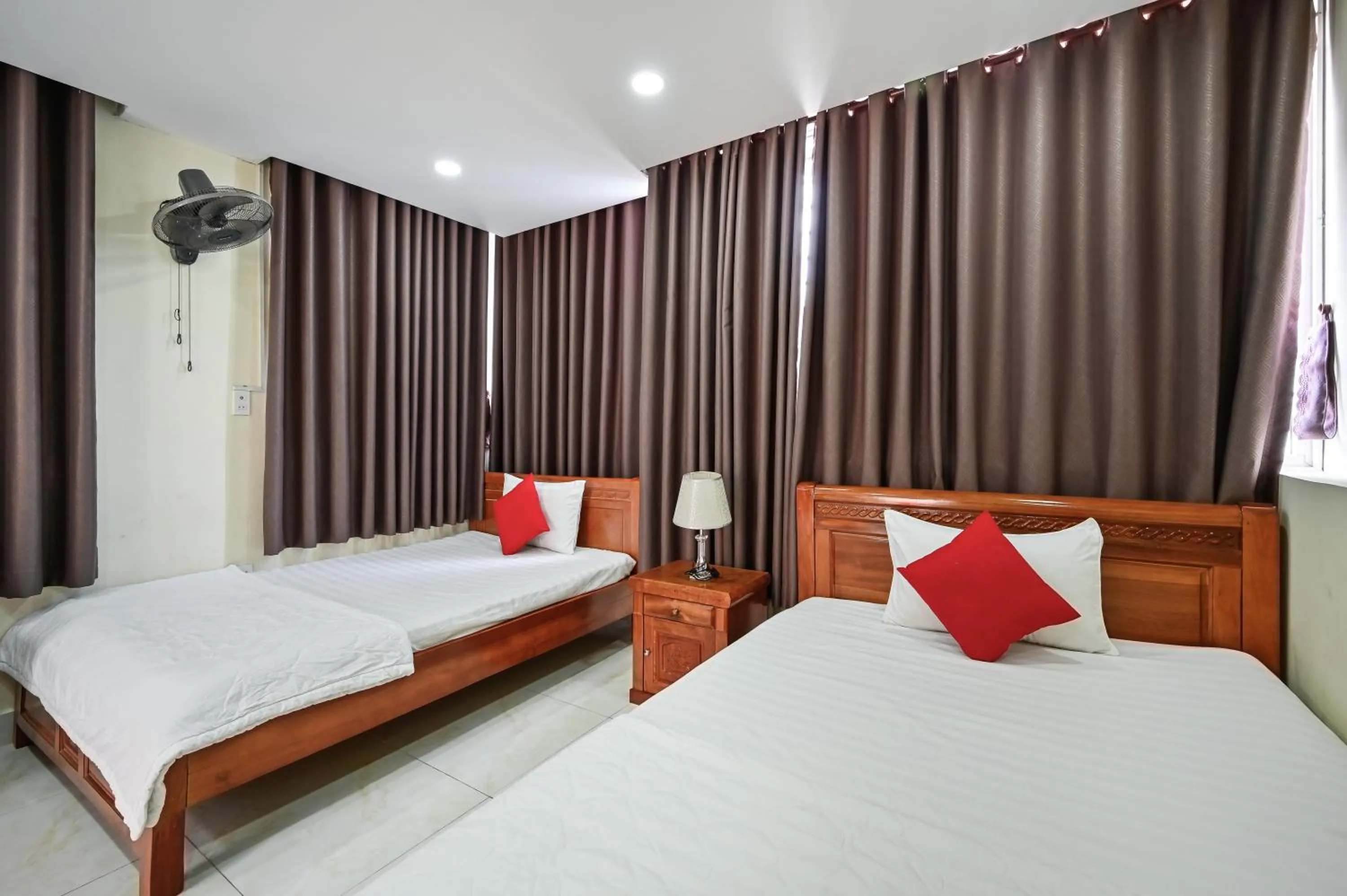 Bed in Quang Hoa Airport Hotel