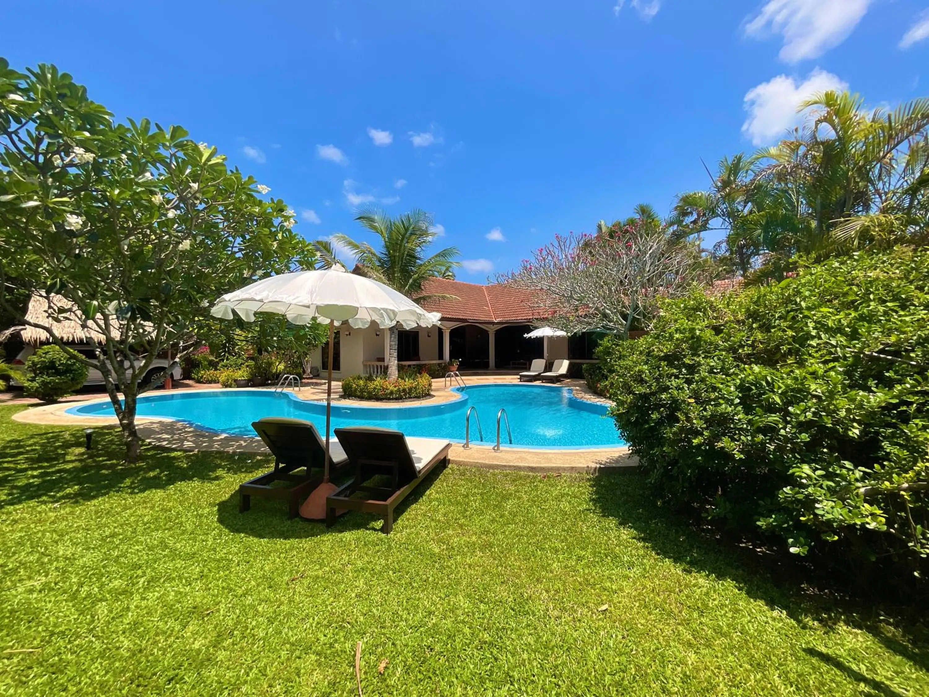 Garden in Coconut Paradise Holiday Villas