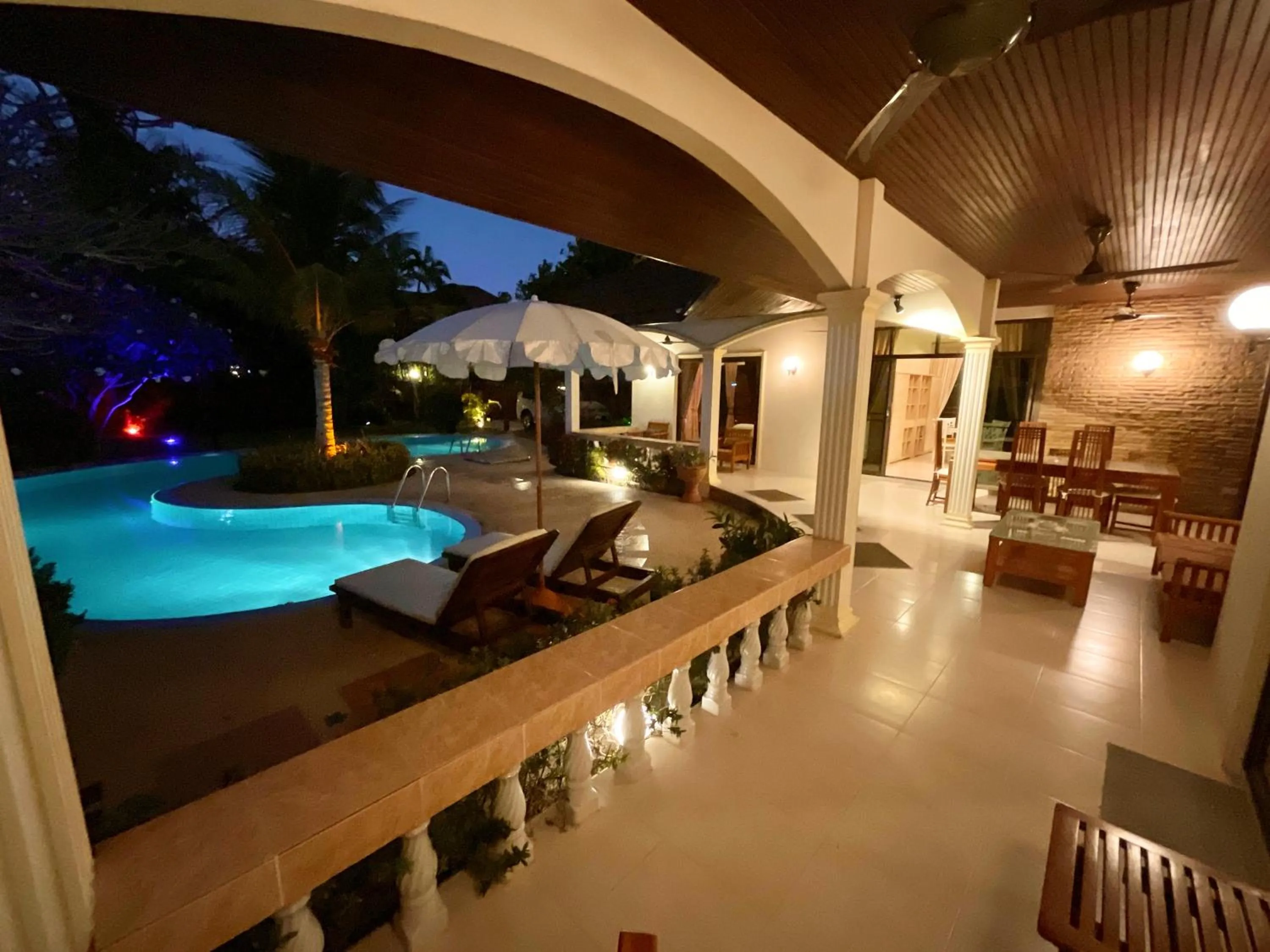 Night in Coconut Paradise Holiday Villas