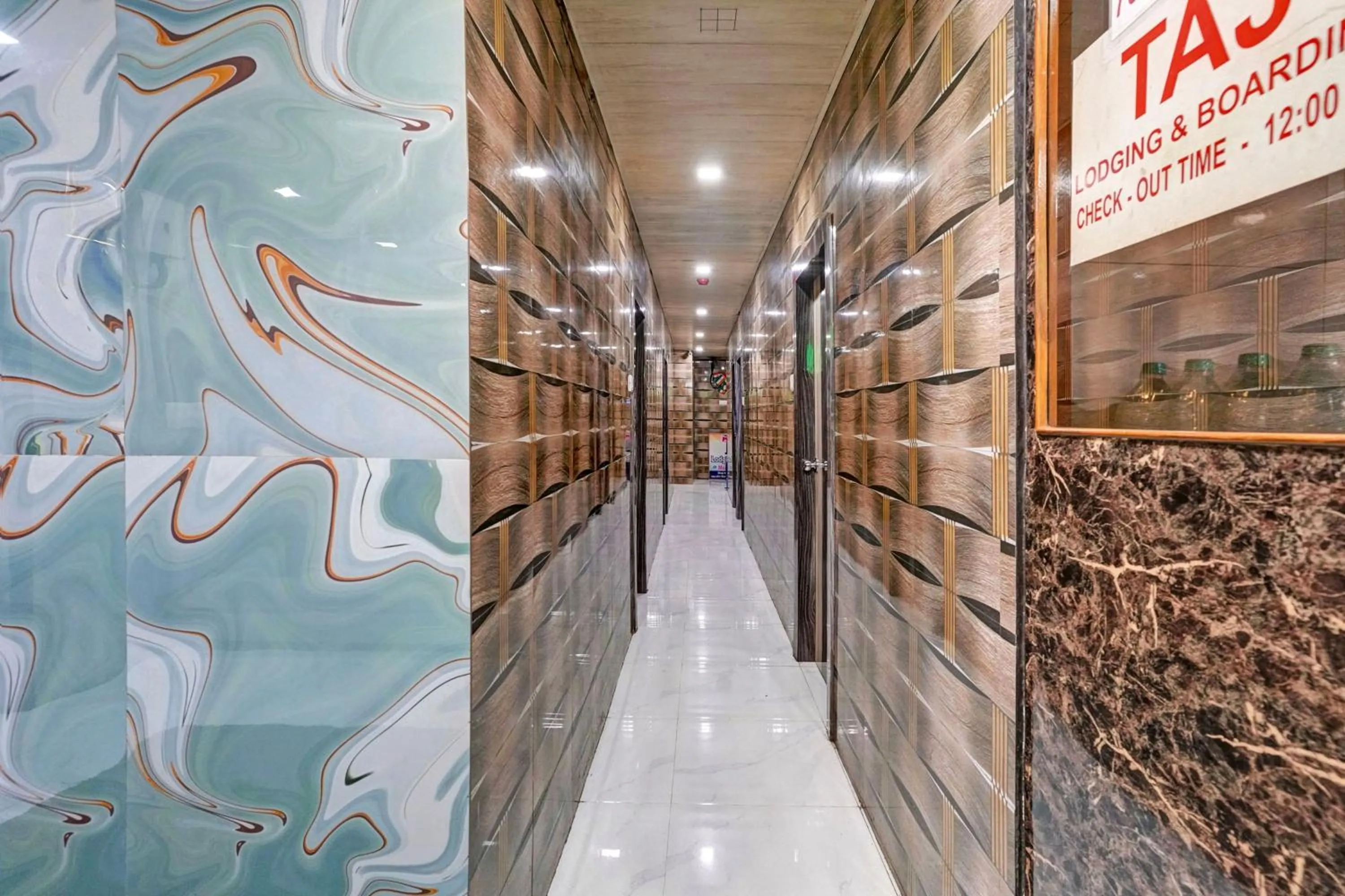 Lobby or reception in Hotel O Taj Lodging and Boarding