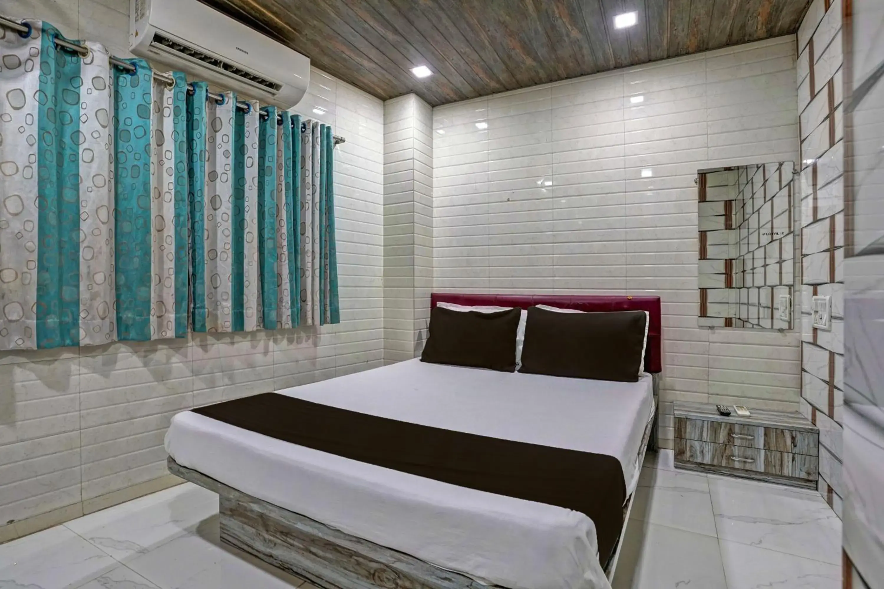 Hotel O Taj Lodging and Boarding Hotel O Taj Lodging and Boarding
