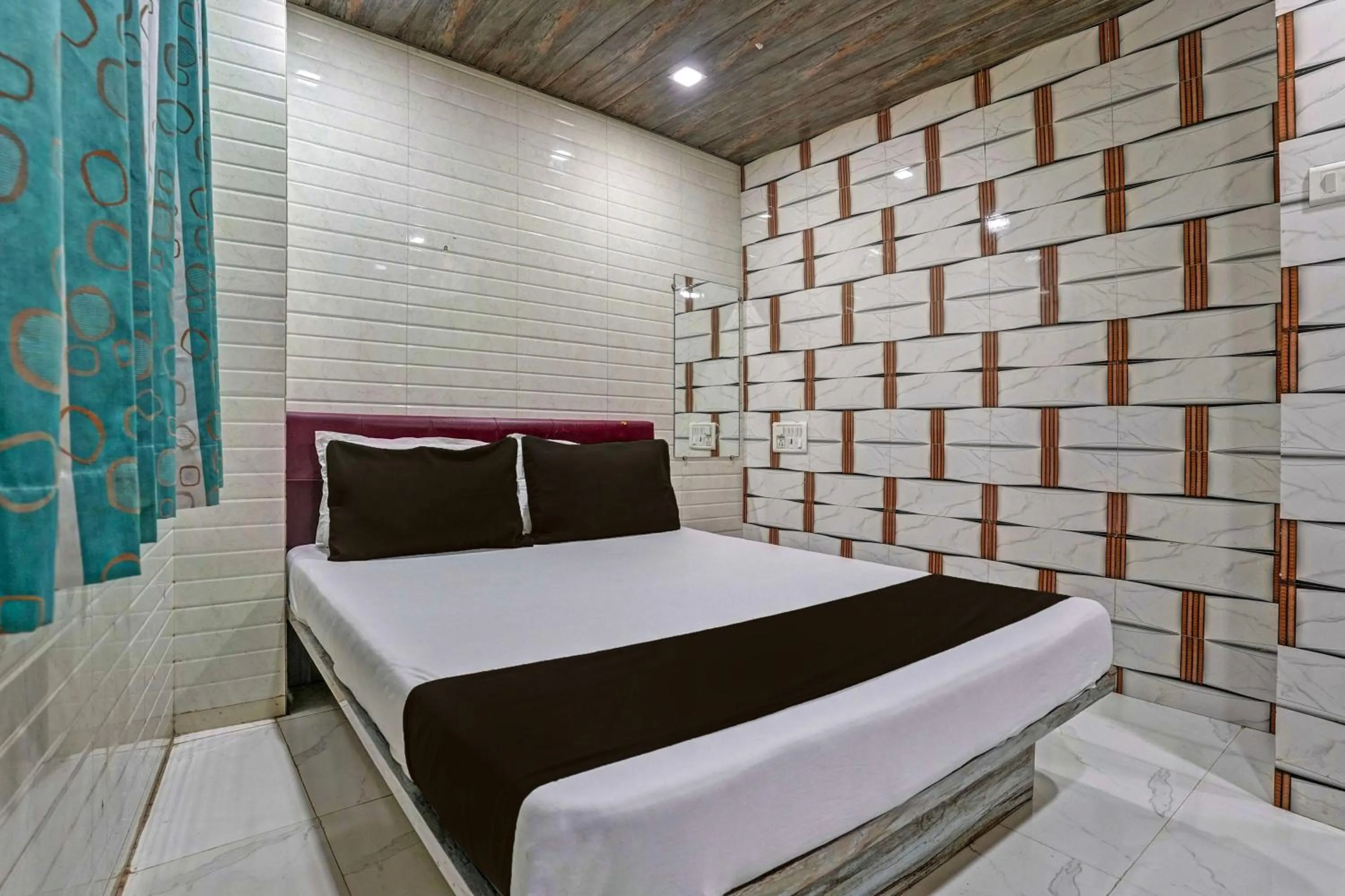 Bedroom, Bed in Hotel O Taj Lodging and Boarding