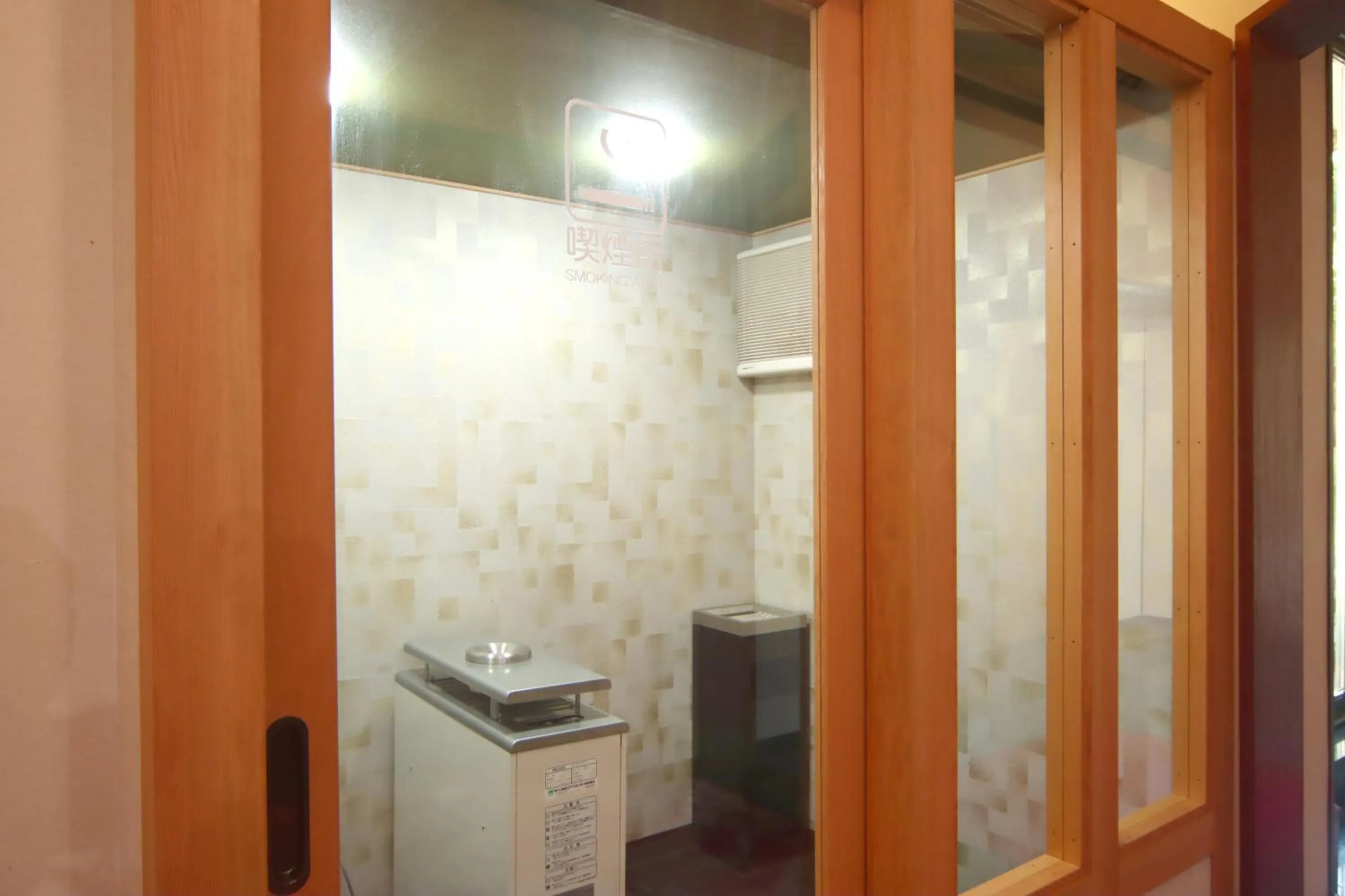 On-site shops in Nishiki-no-Yu Jimotoya