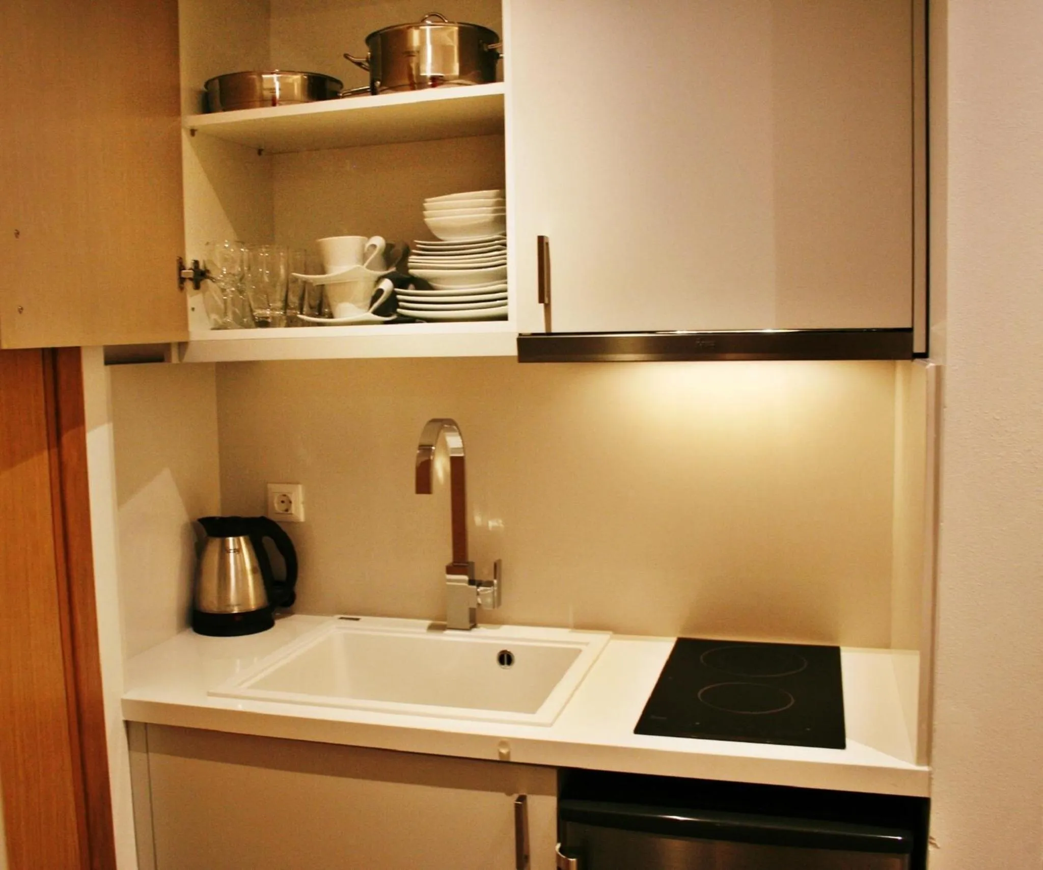 Kitchen or kitchenette in Lindos Beauty