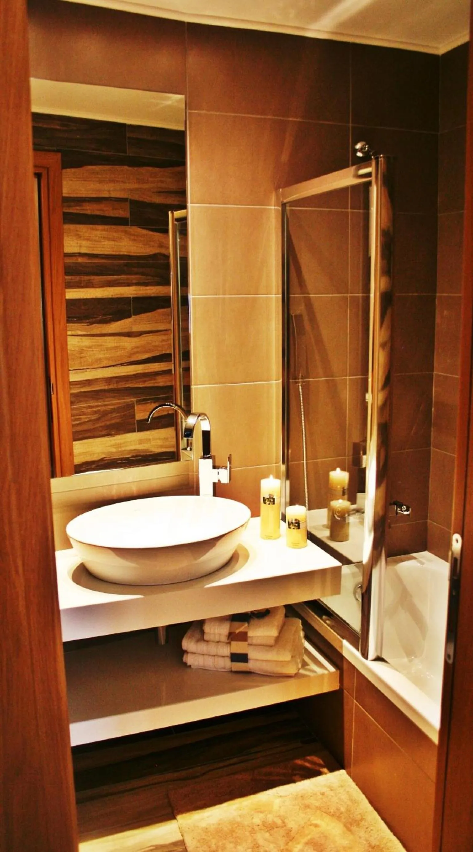 Bathroom in Lindos Beauty