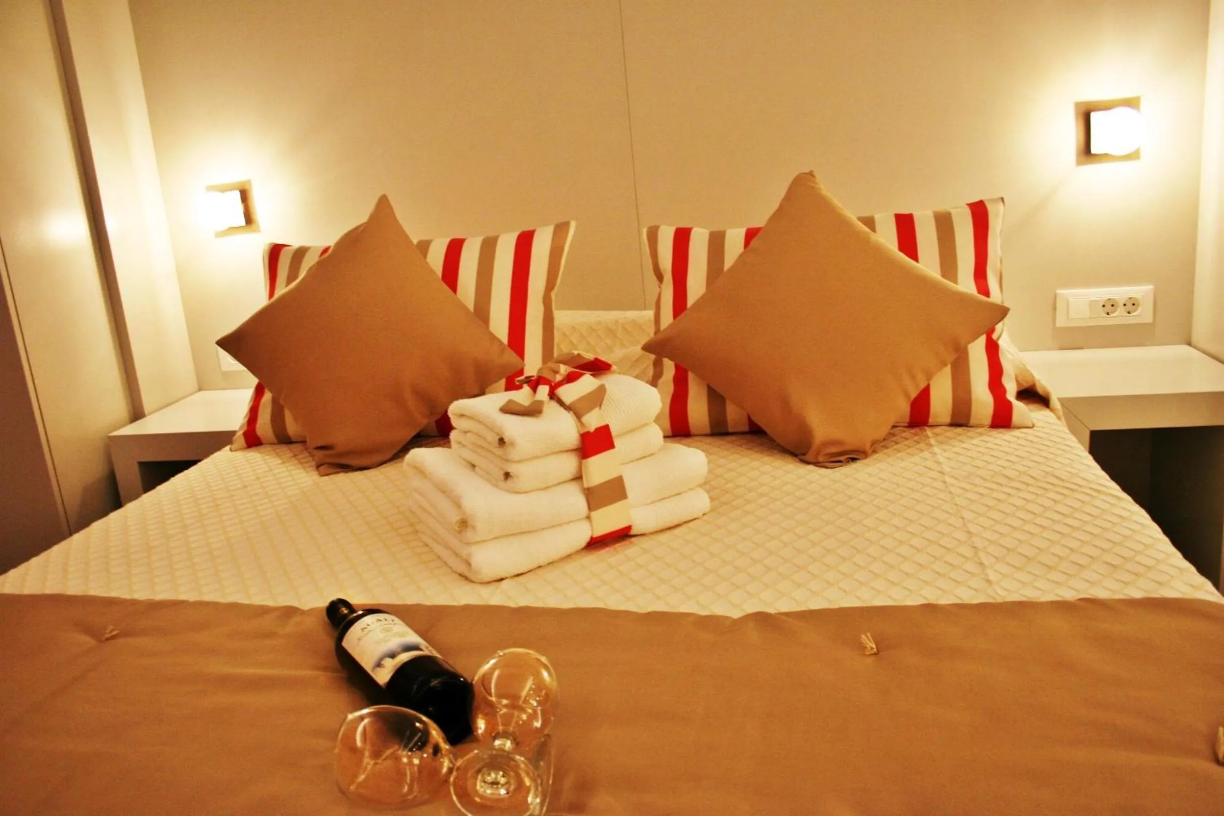 Bed in Lindos Beauty