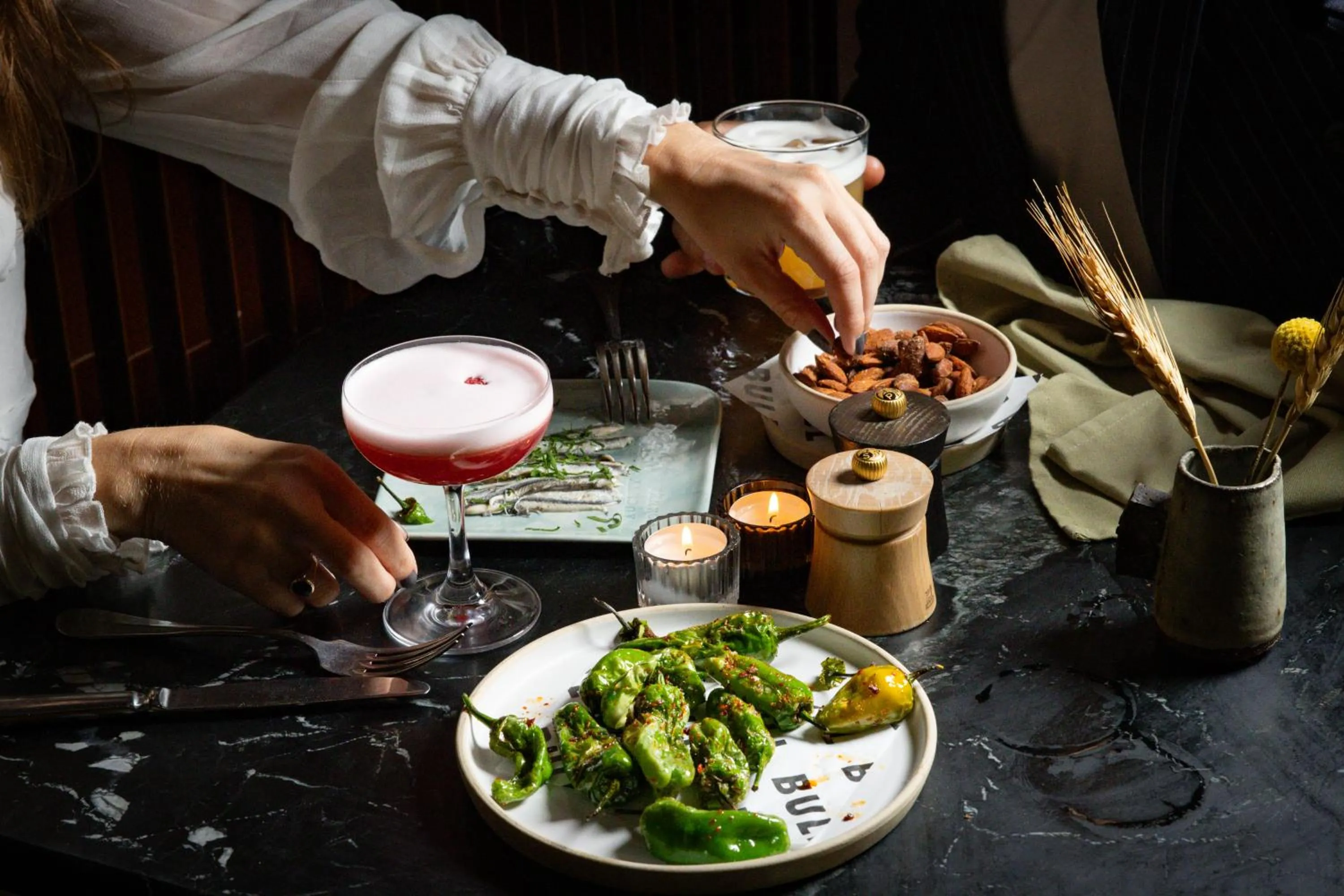 Food and drinks in BULL Burford