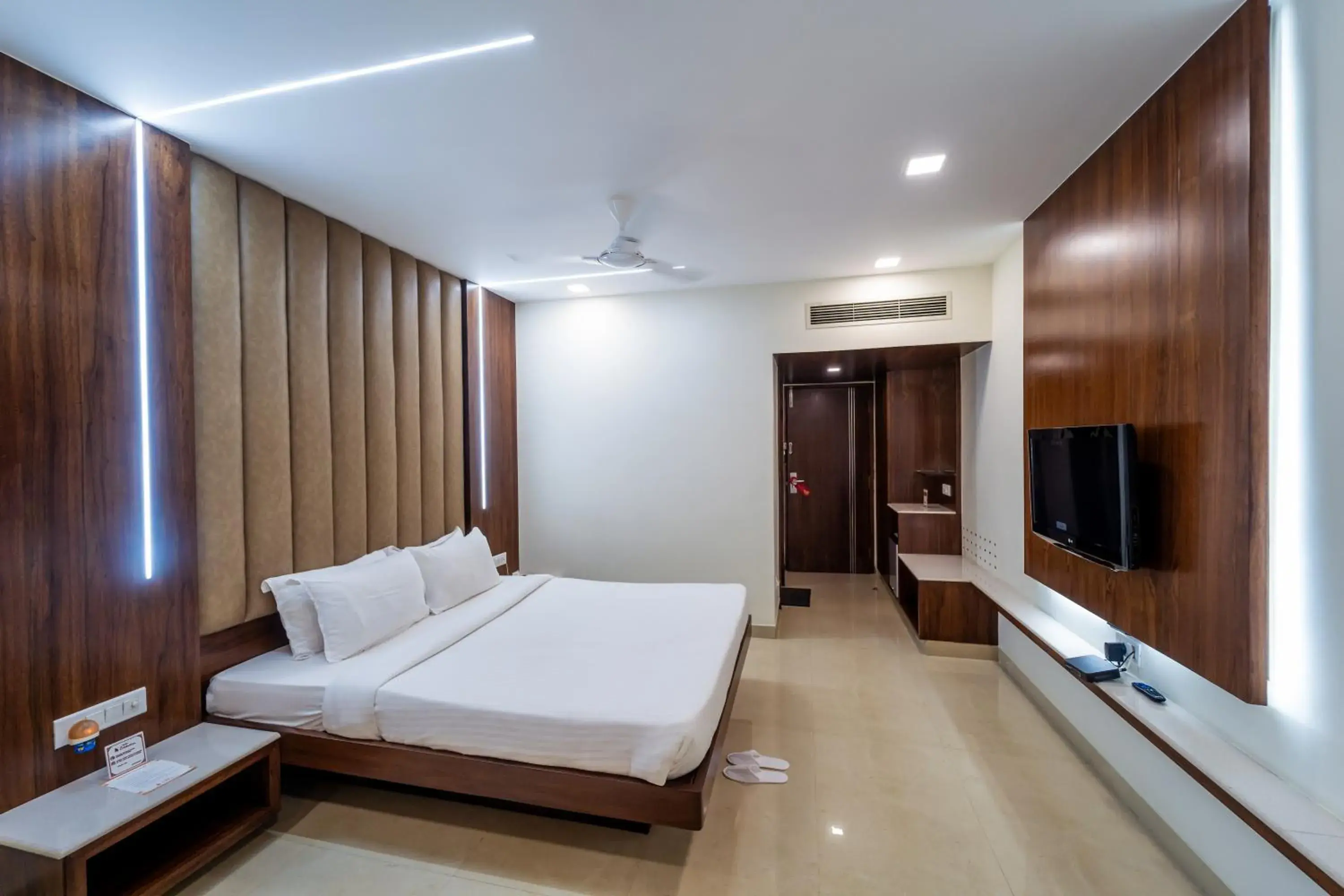 Bedroom, Bed in Hotel Celebration Bedroom, Bed in Hotel Celebration