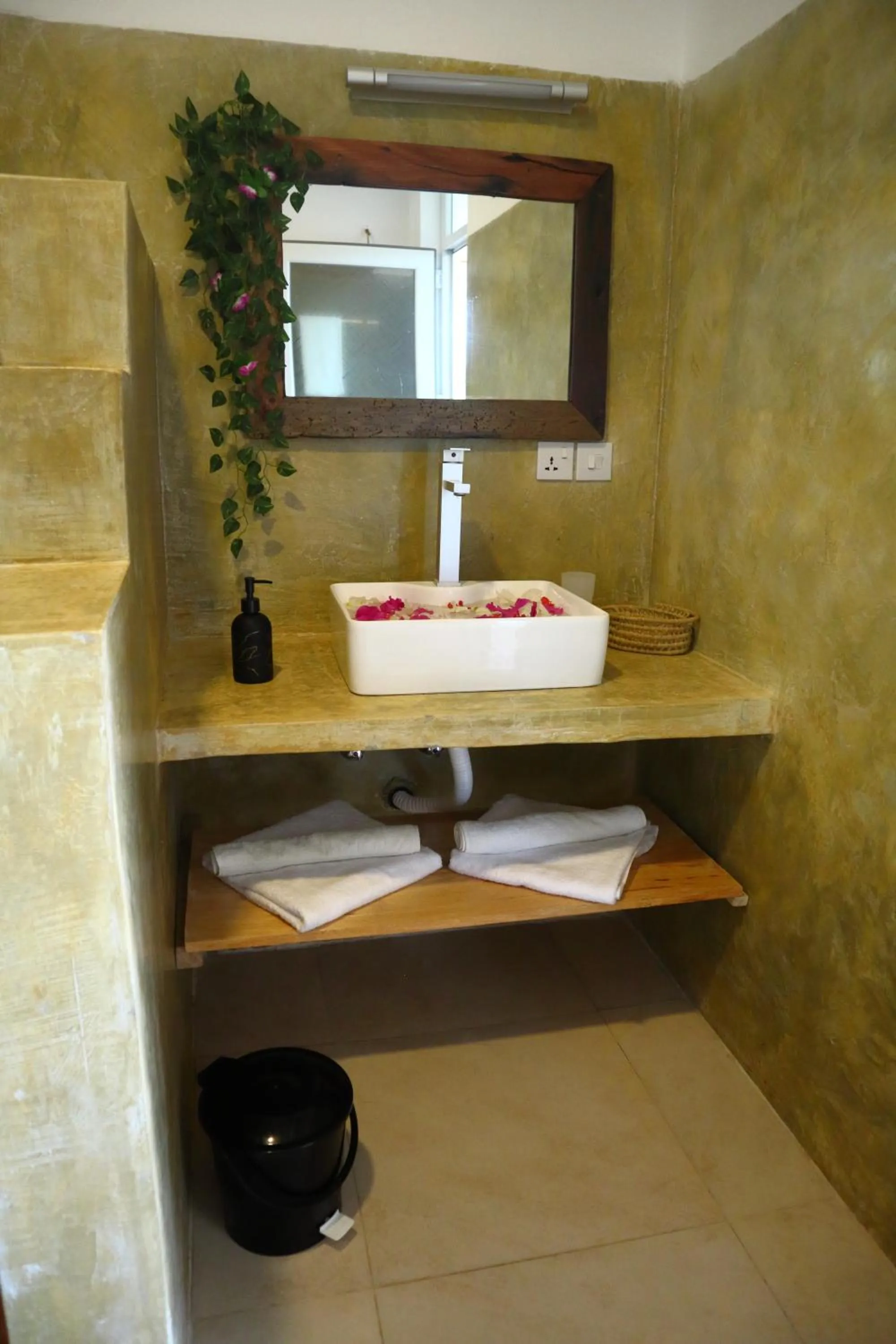 Holiday Time Bungalows Zanzibar