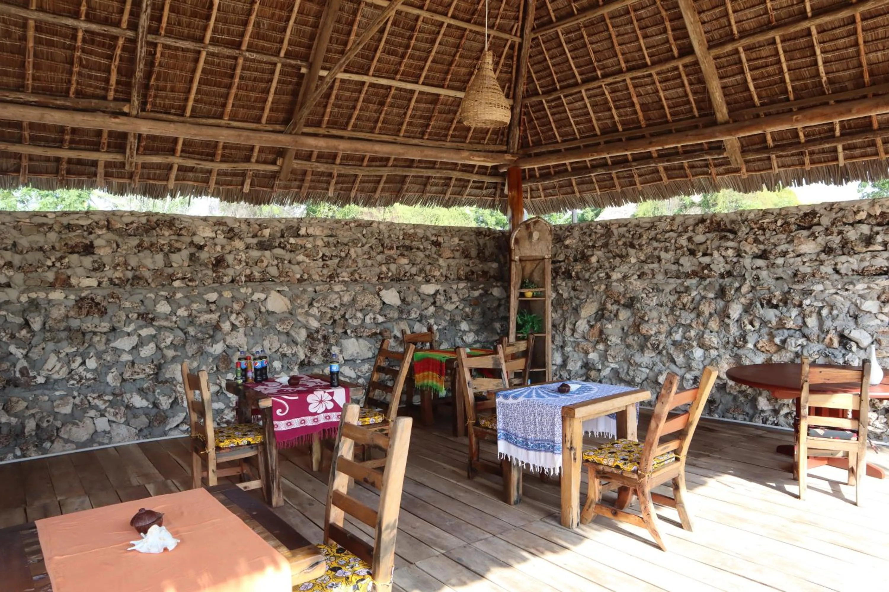 Restaurant/places to eat in Holiday Time Bungalows Zanzibar
