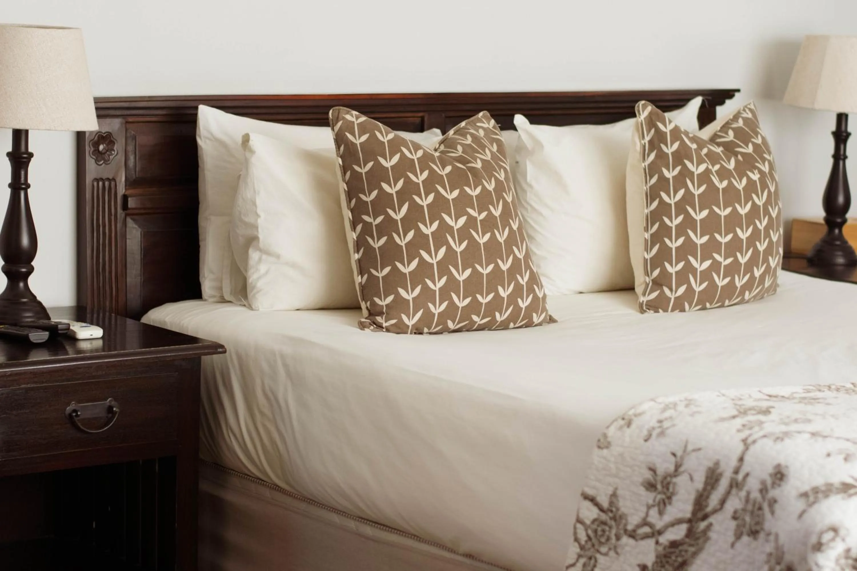 Bedroom, Bed in African Sands B&B