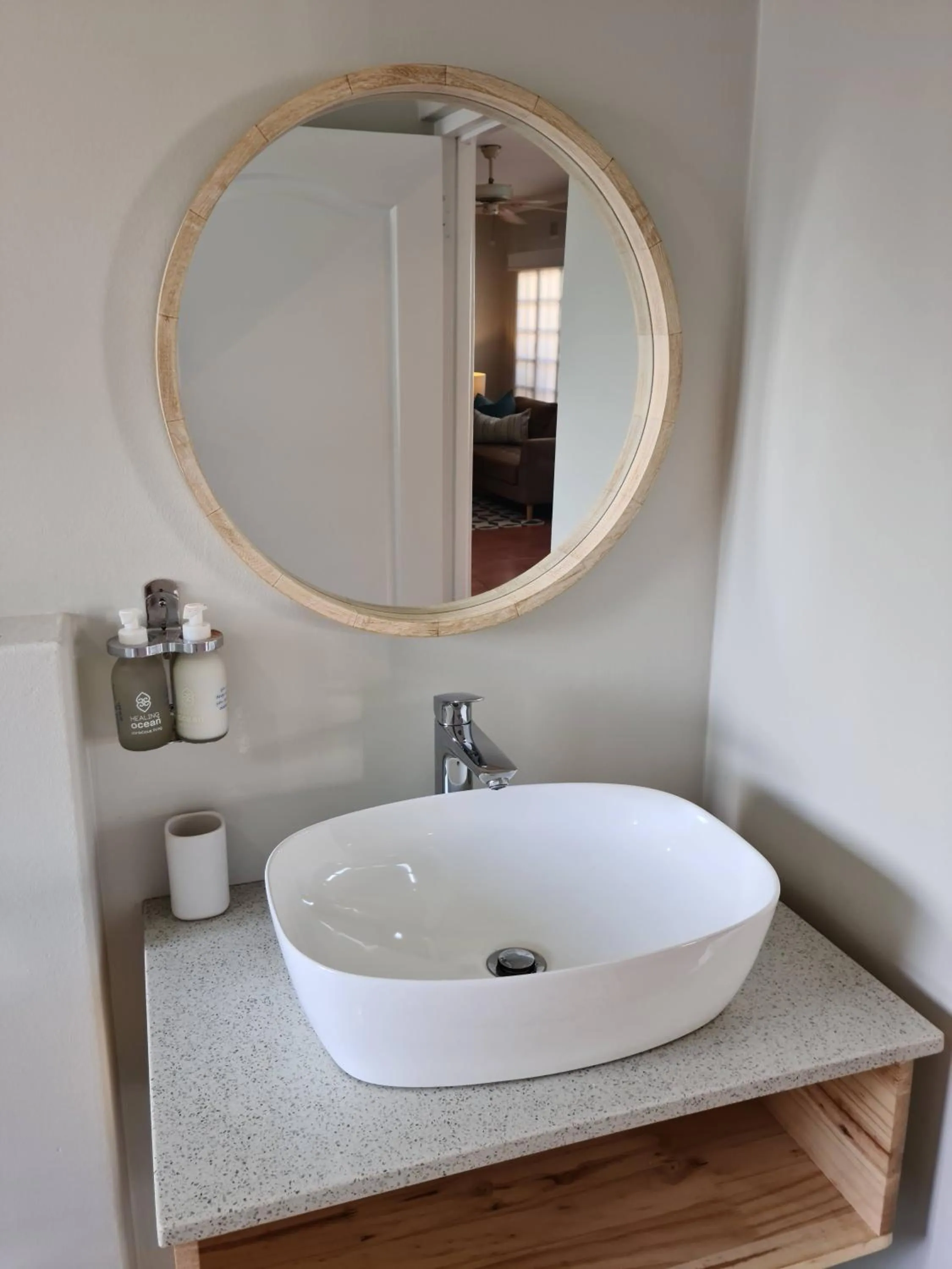 Bathroom in African Sands B&B