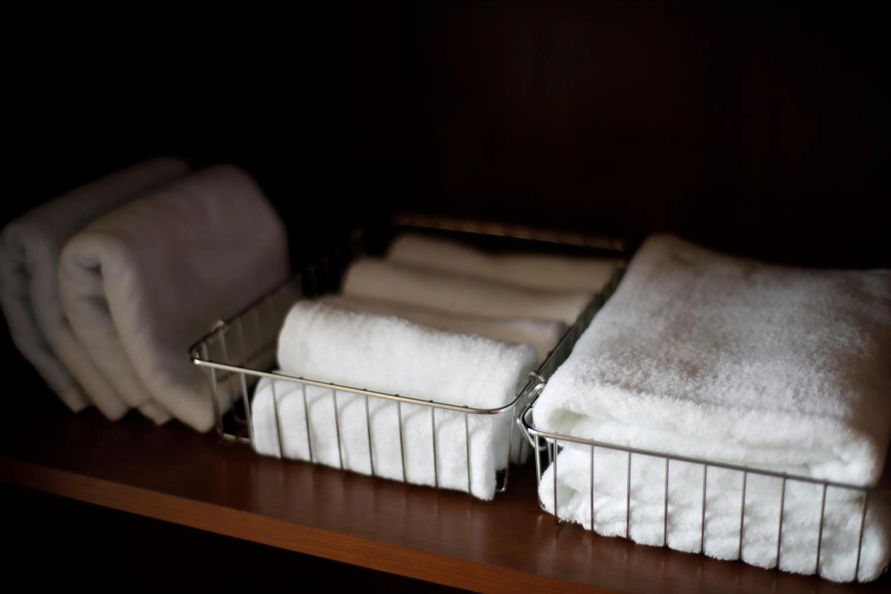 towels, Bed in tokinos