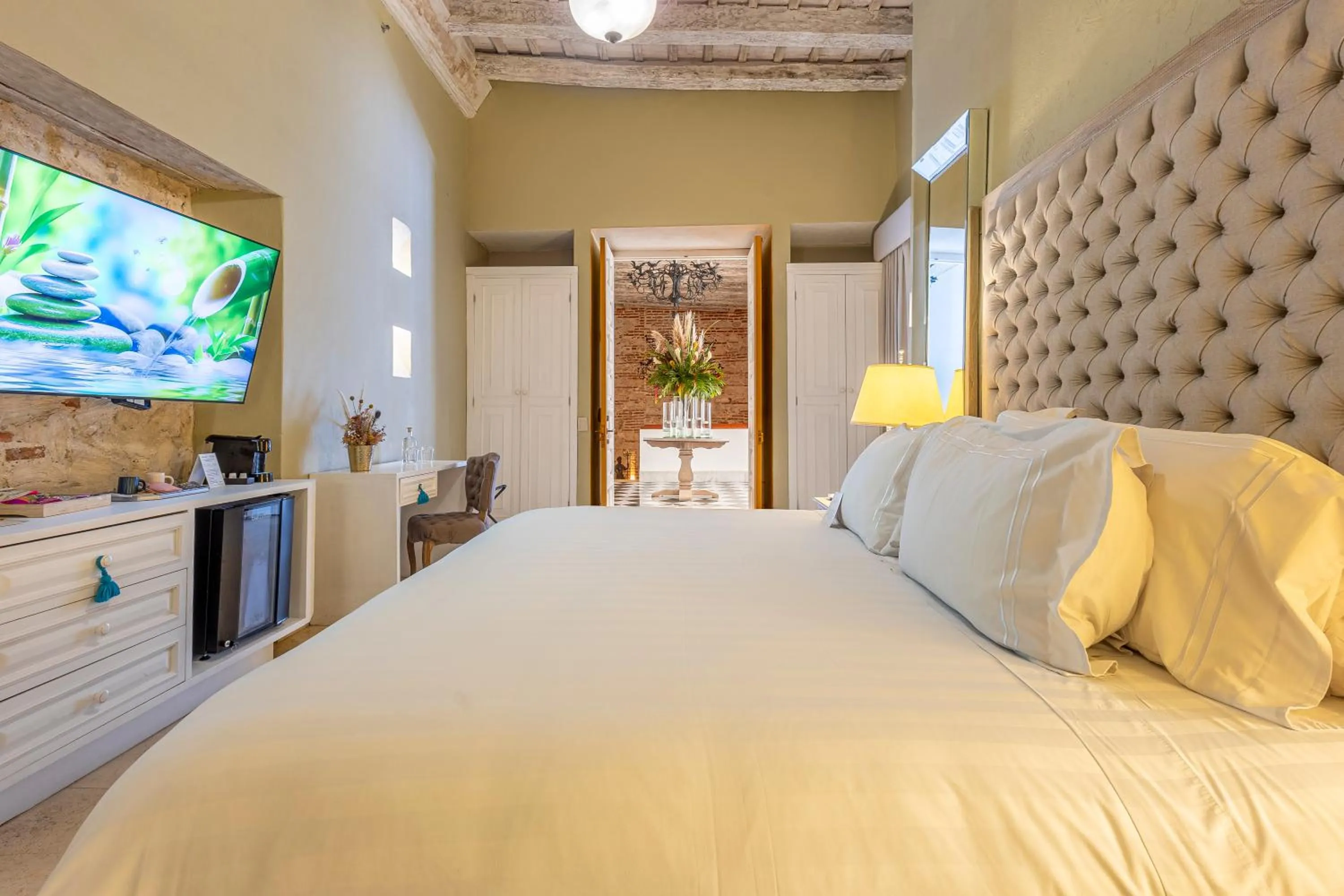 Bed in Hotel Casa del Gobernador