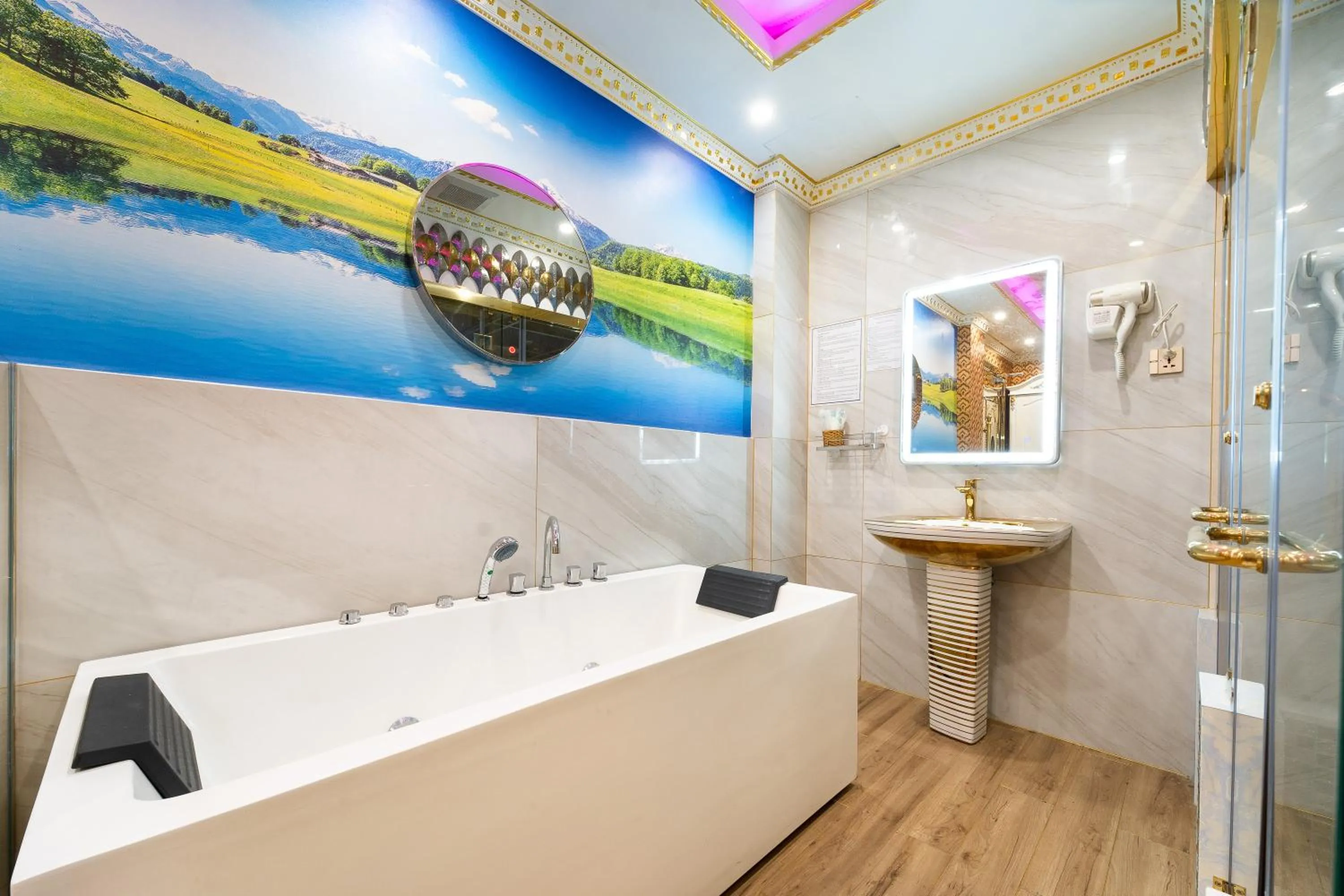 Bathroom in Townhouse Cuong Thanh 3 Hotel