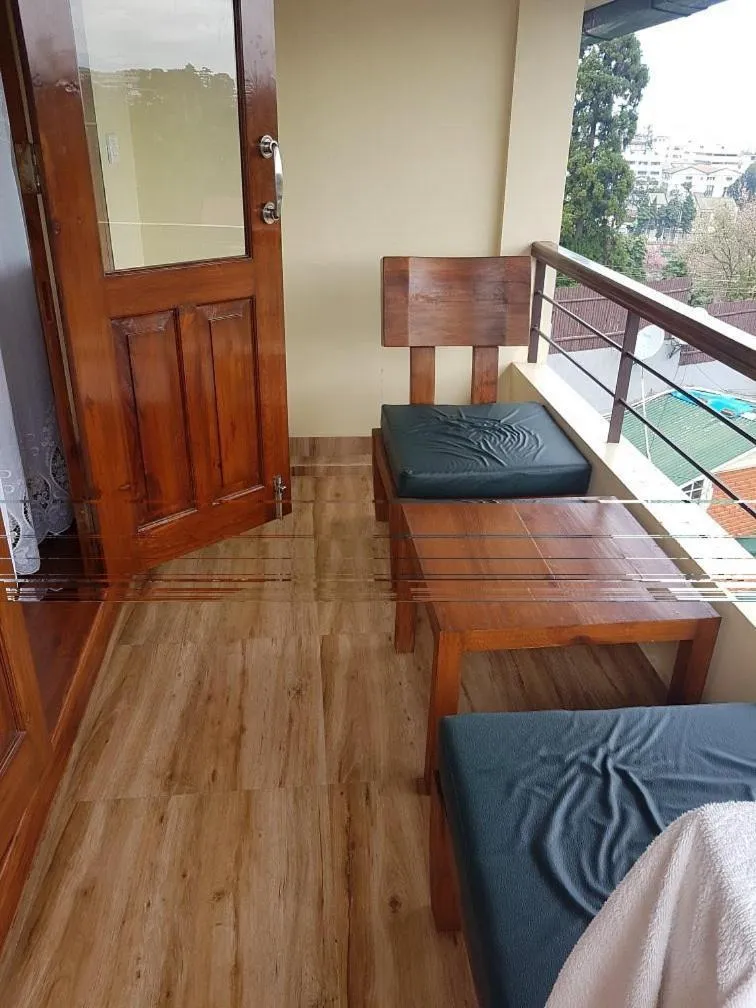 Cafe Shillong Bed and Breakfast