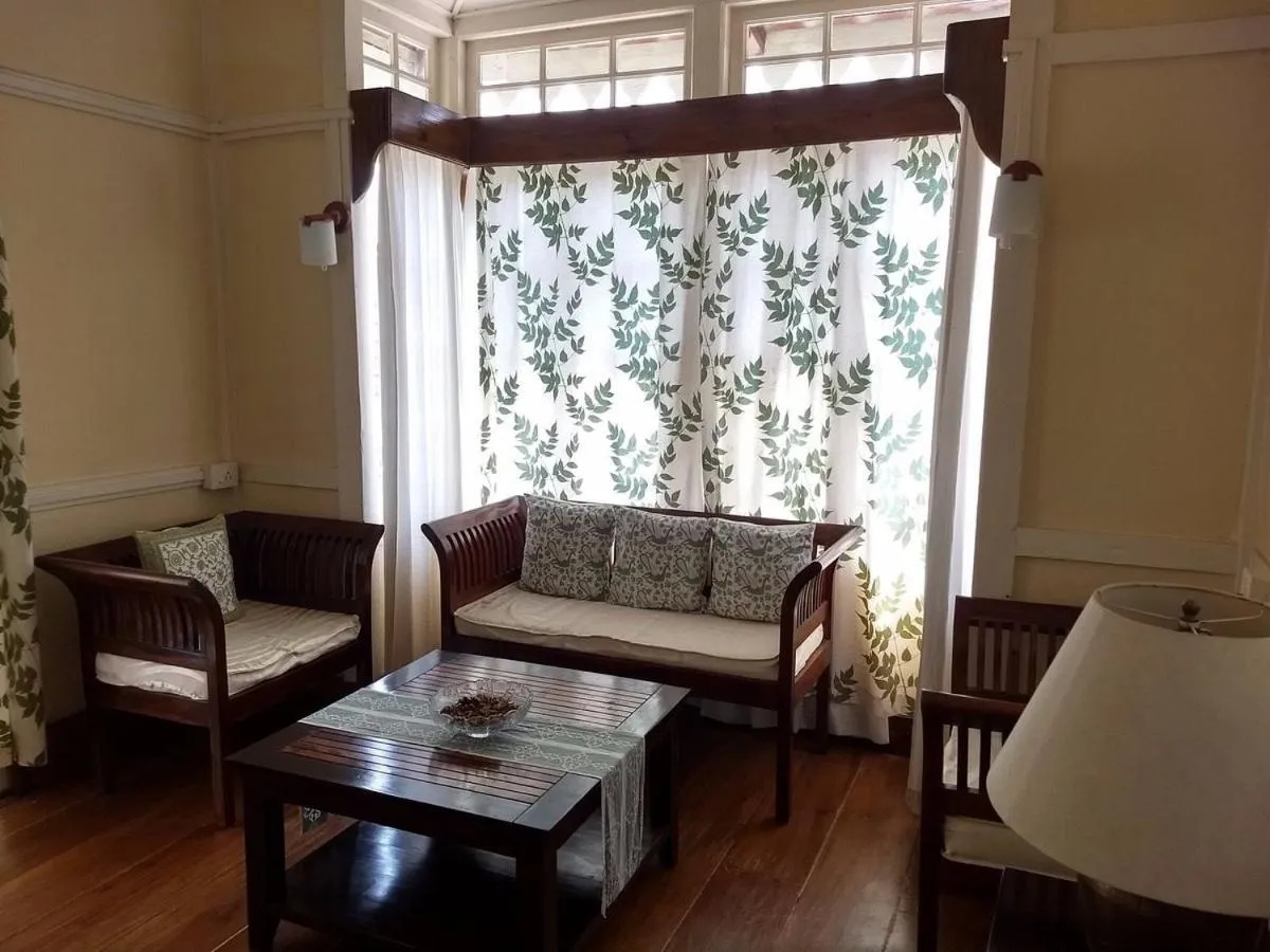 Cafe Shillong Bed and Breakfast