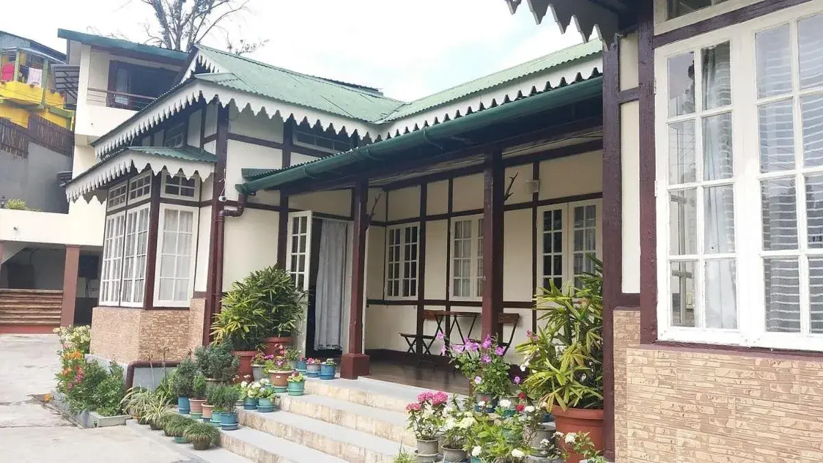 Cafe Shillong Bed and Breakfast Cafe Shillong Bed and Breakfast
