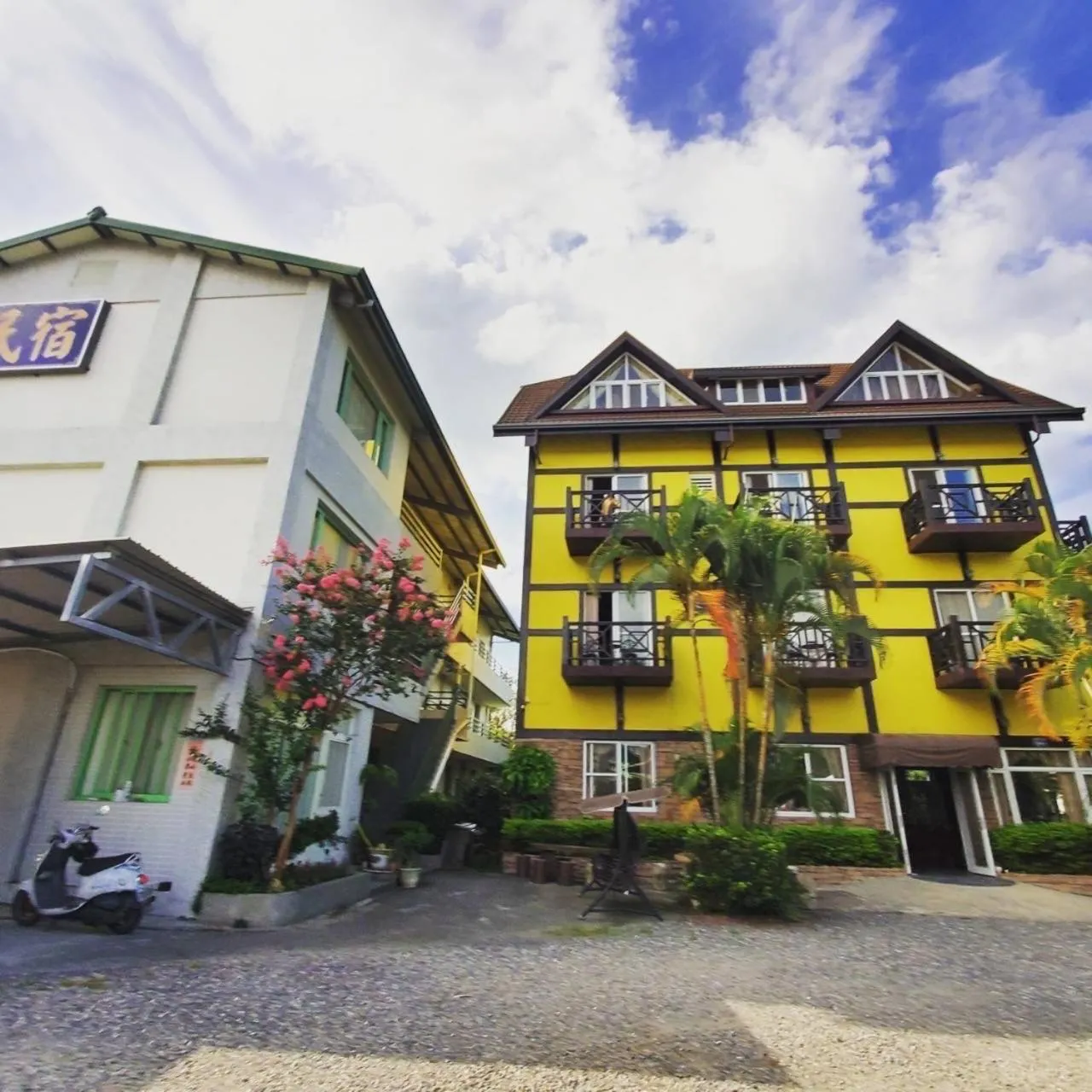 Pulicity Villa B&B