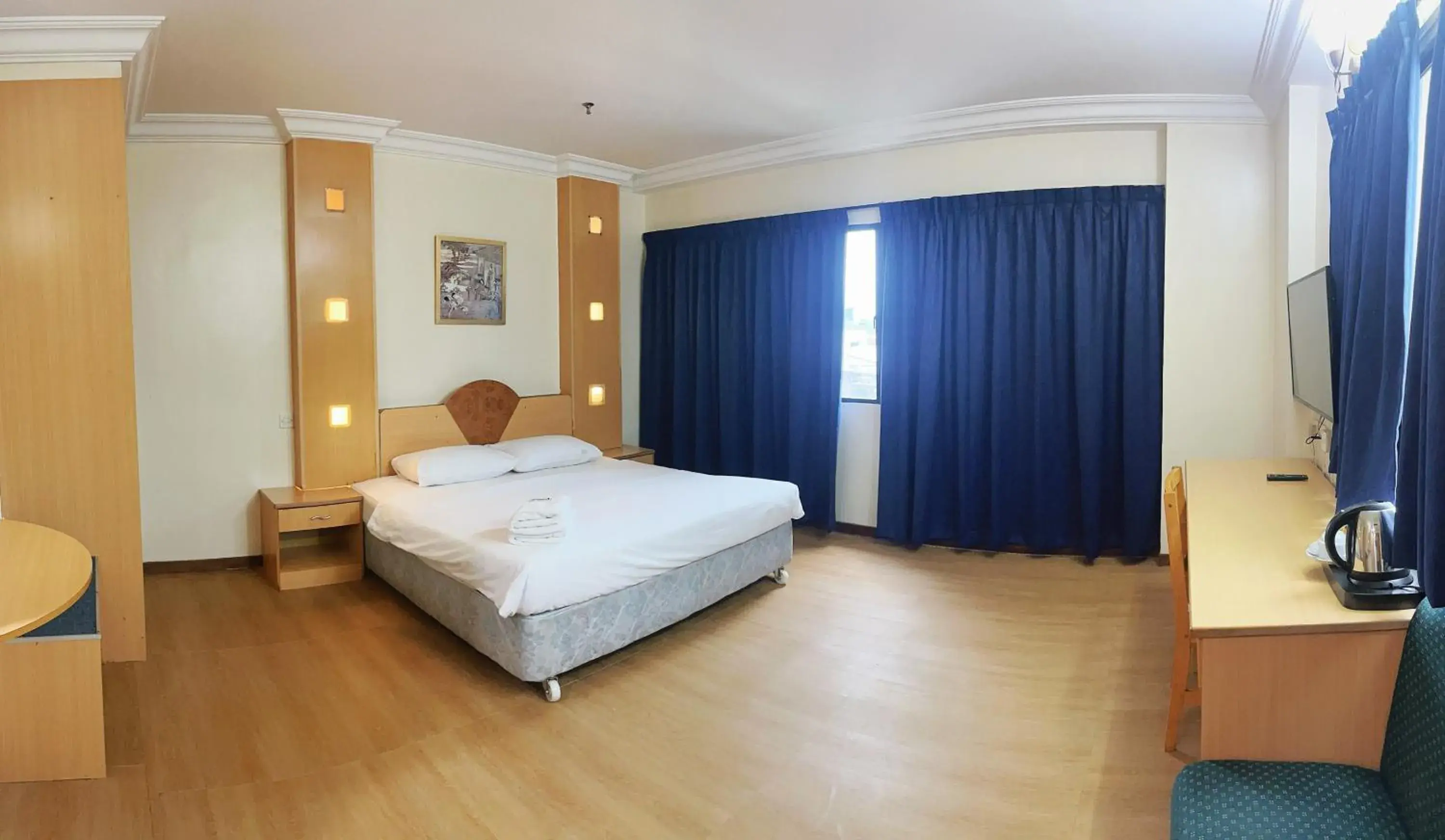 Bed in Fair Park Premier Bed in Fair Park Premier