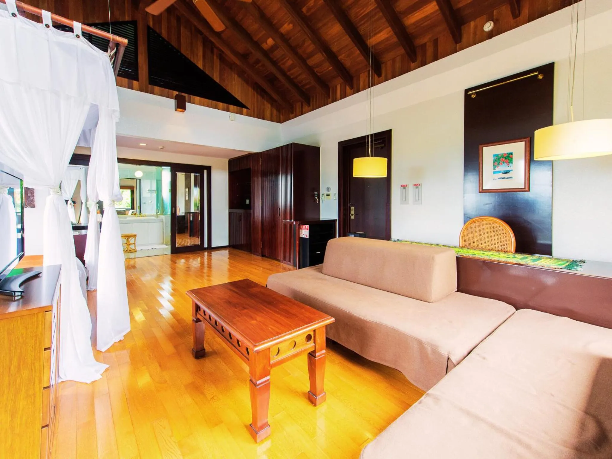 Photo of the whole room in LiVEMAX Amms Canna Resort Villa