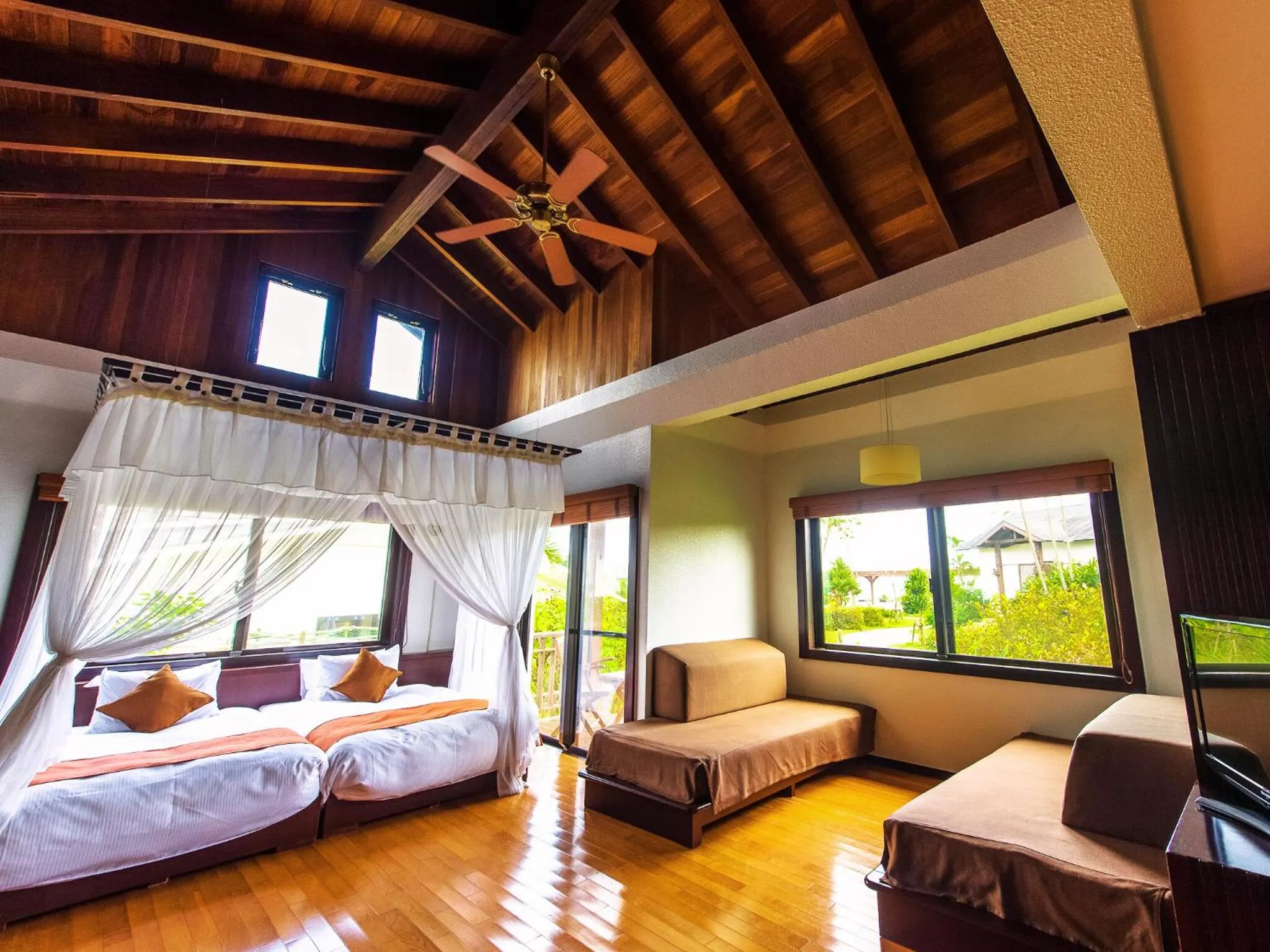 Photo of the whole room, Bed in LiVEMAX Amms Canna Resort Villa