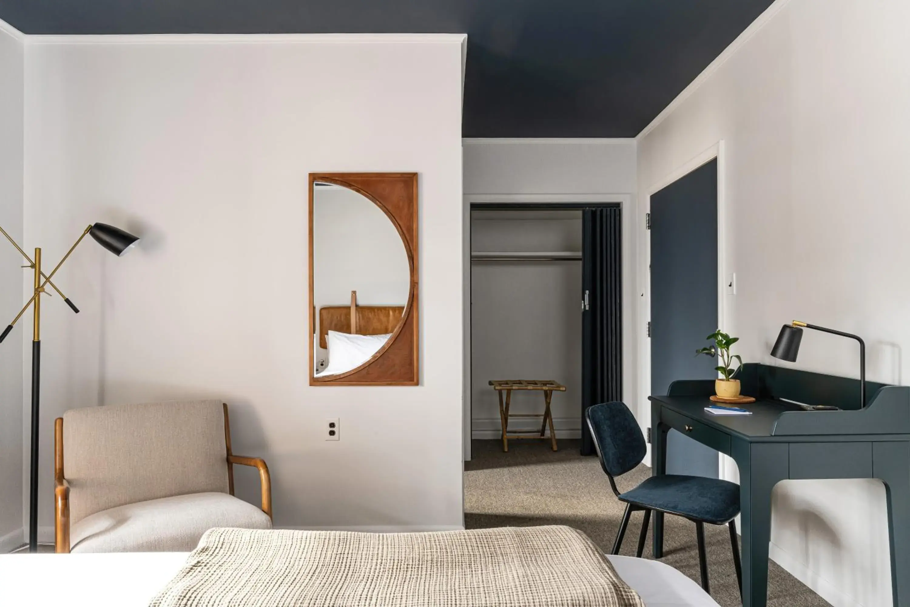 Standard King Room - single occupancy in The Darby Standard King Room - single occupancy in The Darby