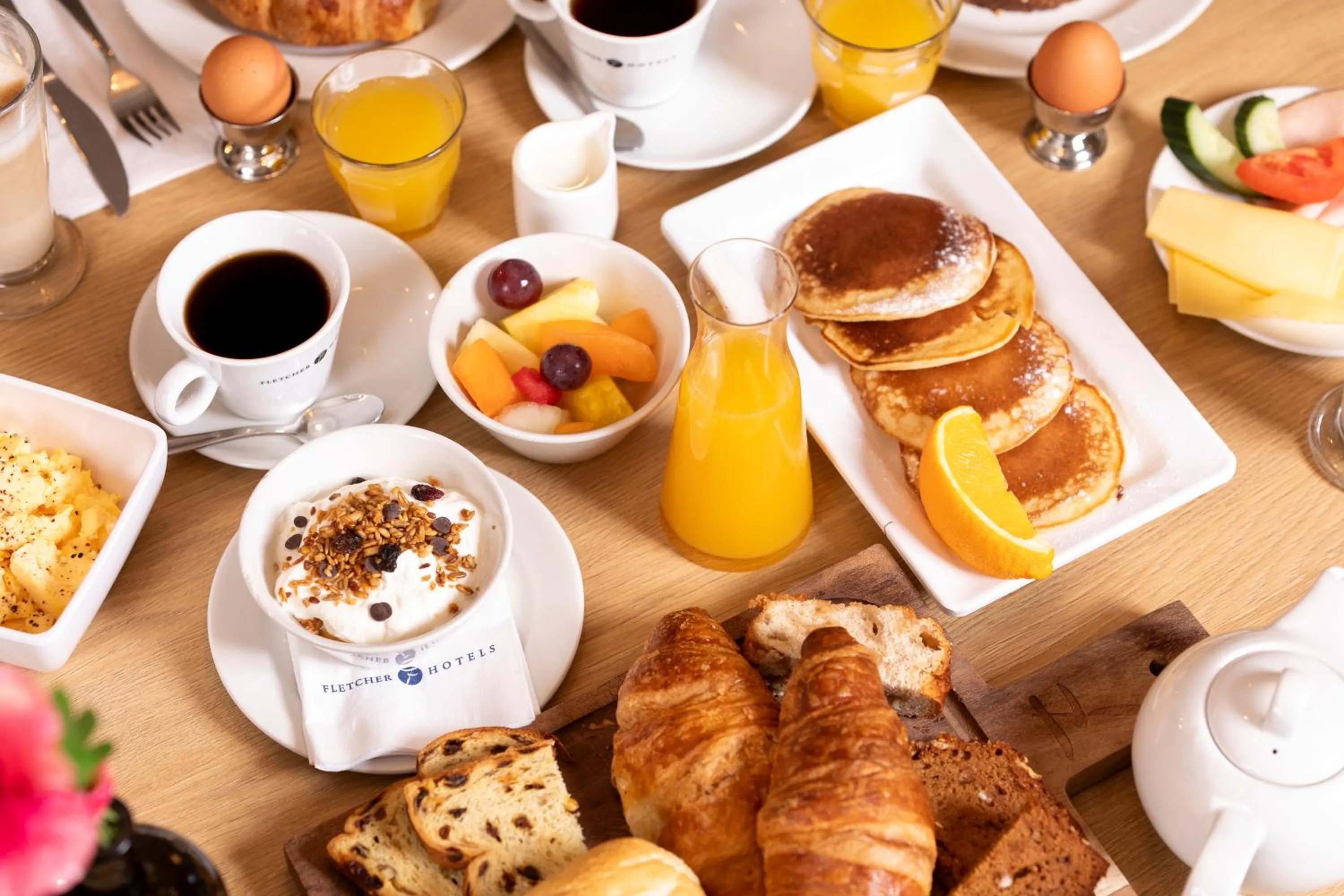 Breakfast in Fletcher Hotel - Restaurant Elzenduin