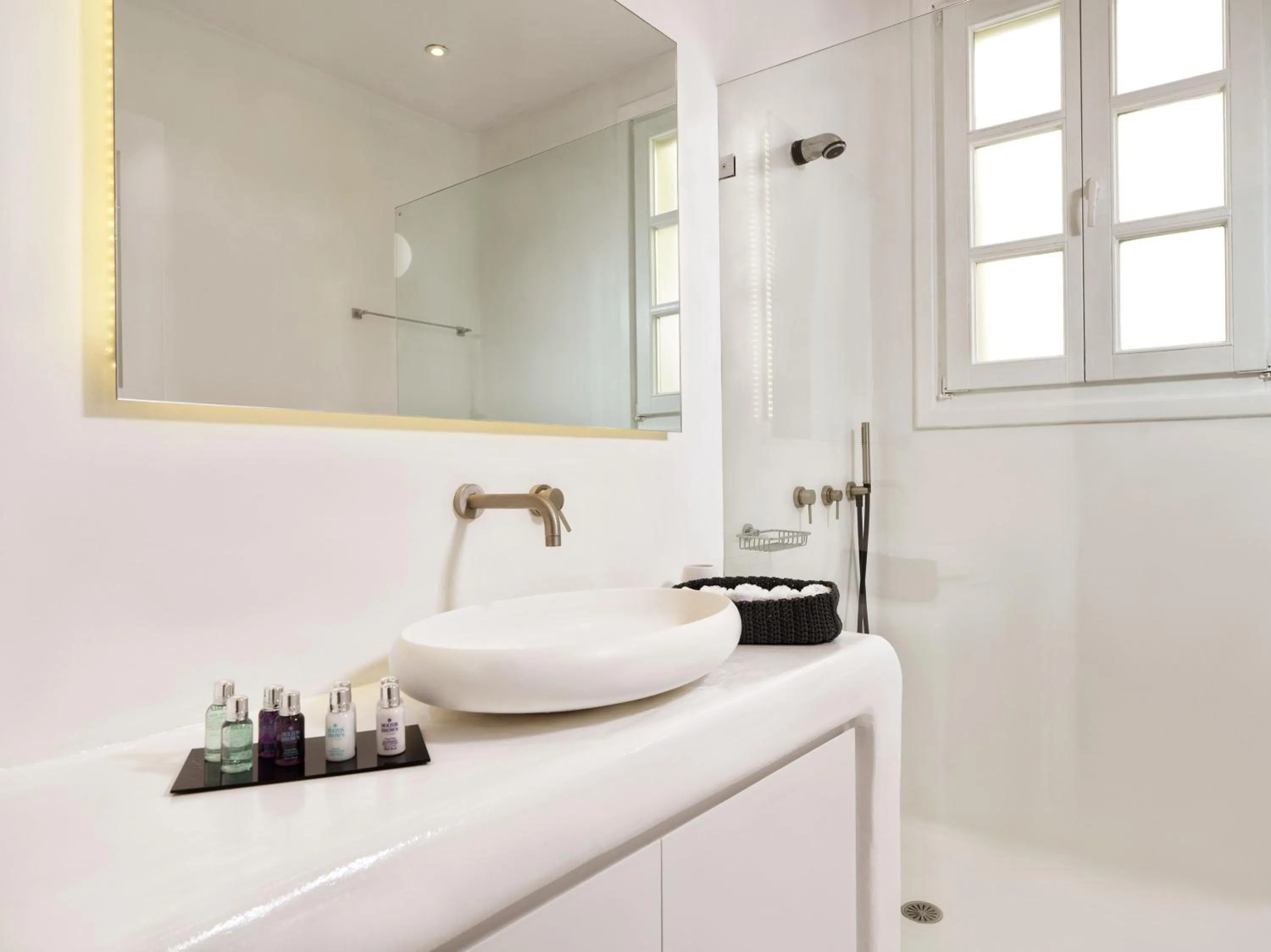 Bathroom in Villa Kampani Sea View Villa Mykonos Town