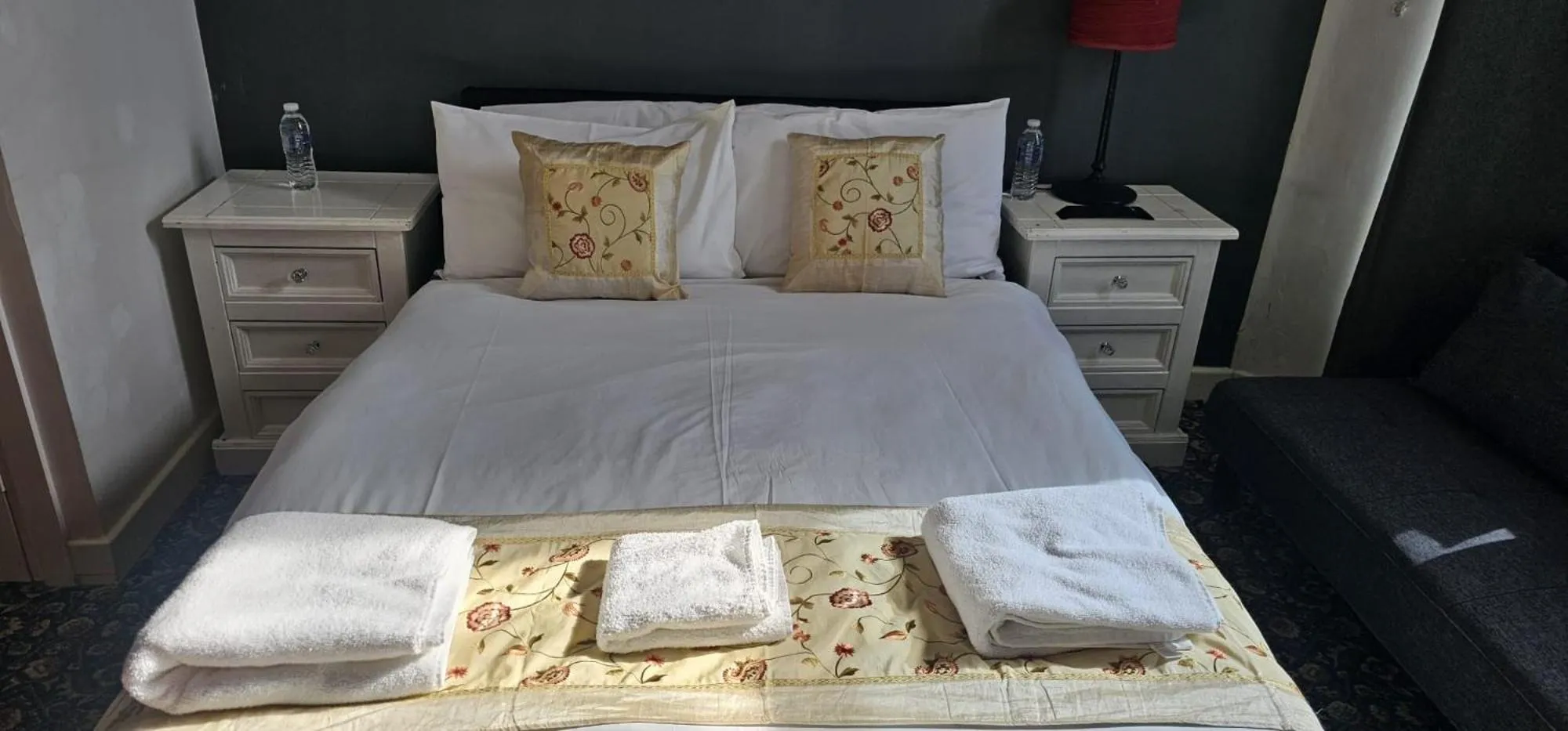 Bed in North Ocean Hotel