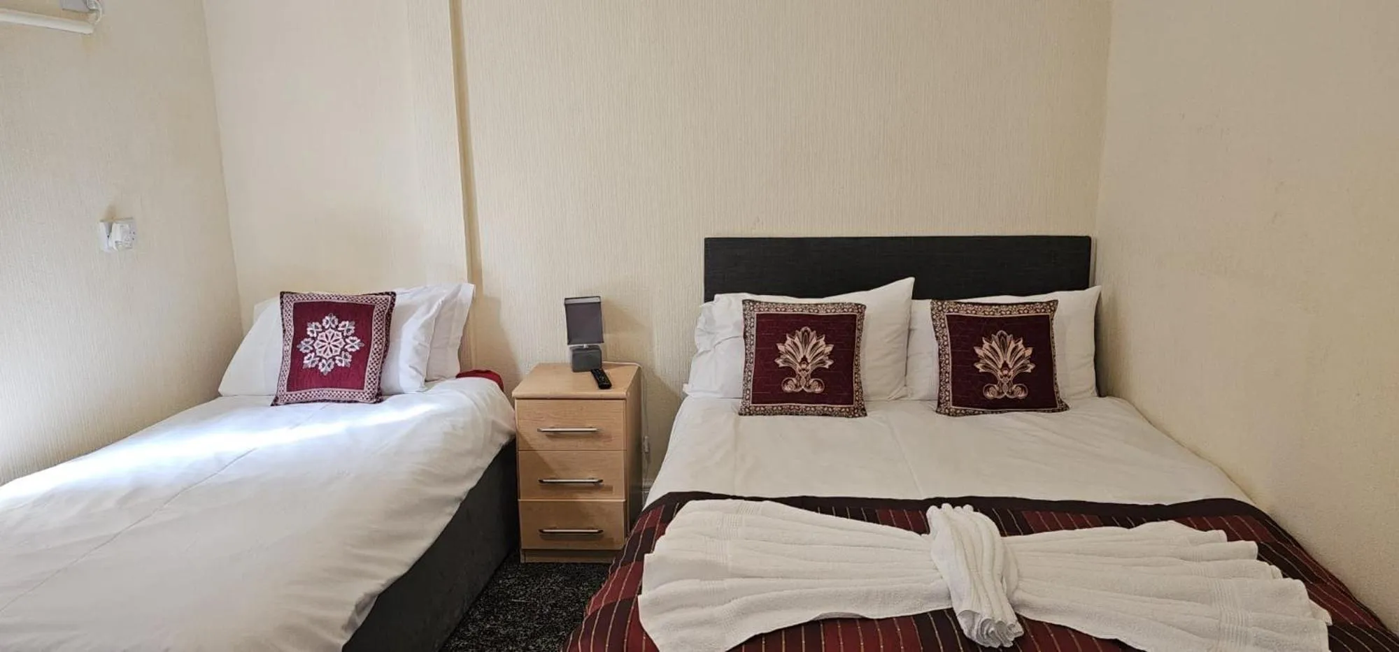 Bed in North Ocean Hotel