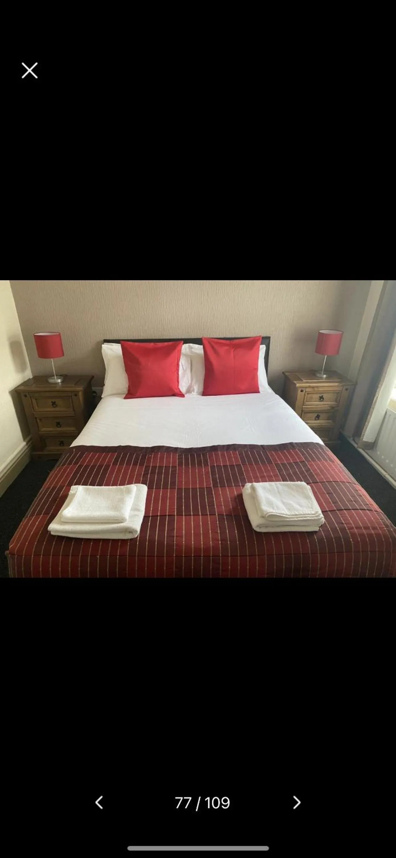 Bedroom, Bed in North Ocean Hotel