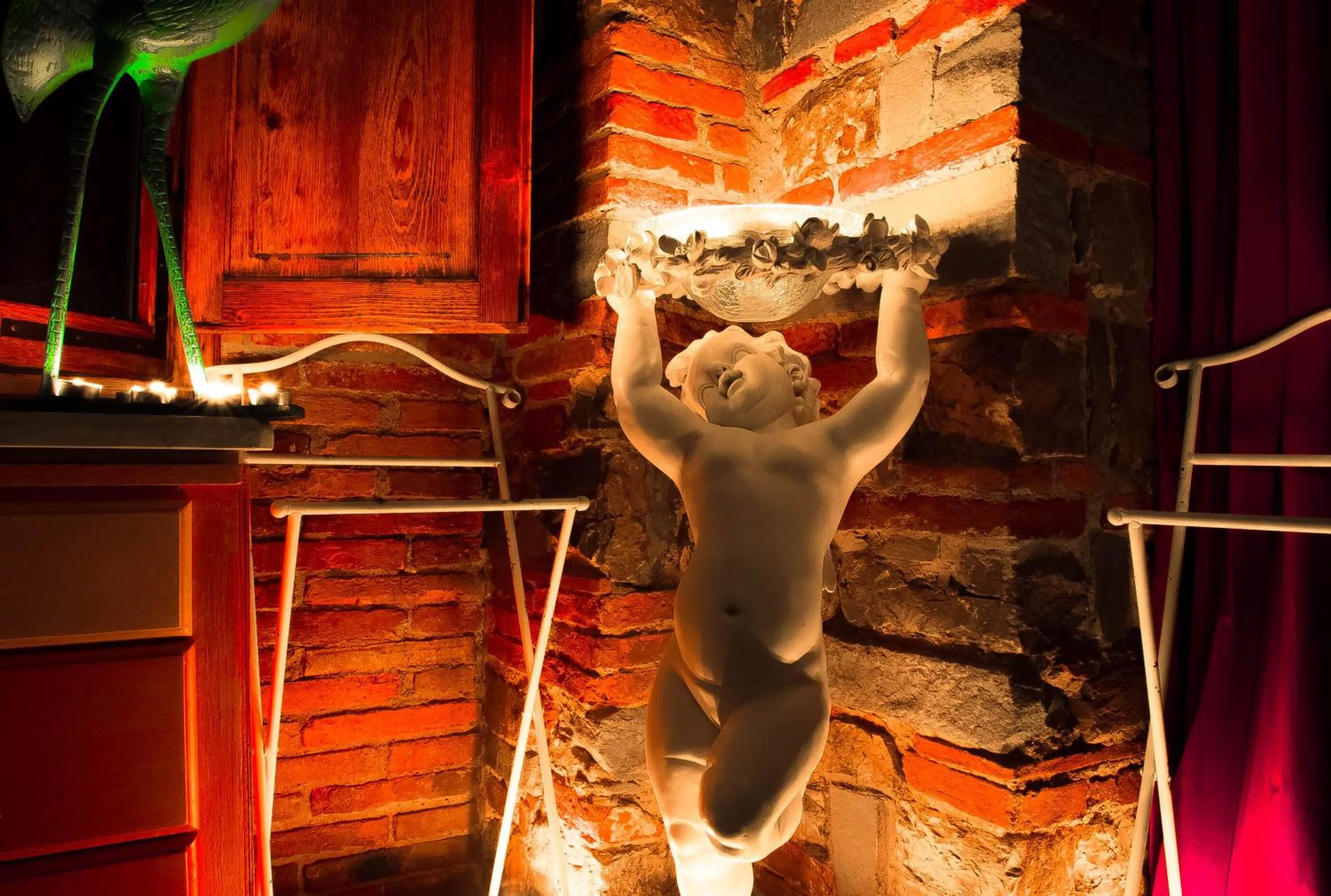 Decorative detail in Castello di Montalbano