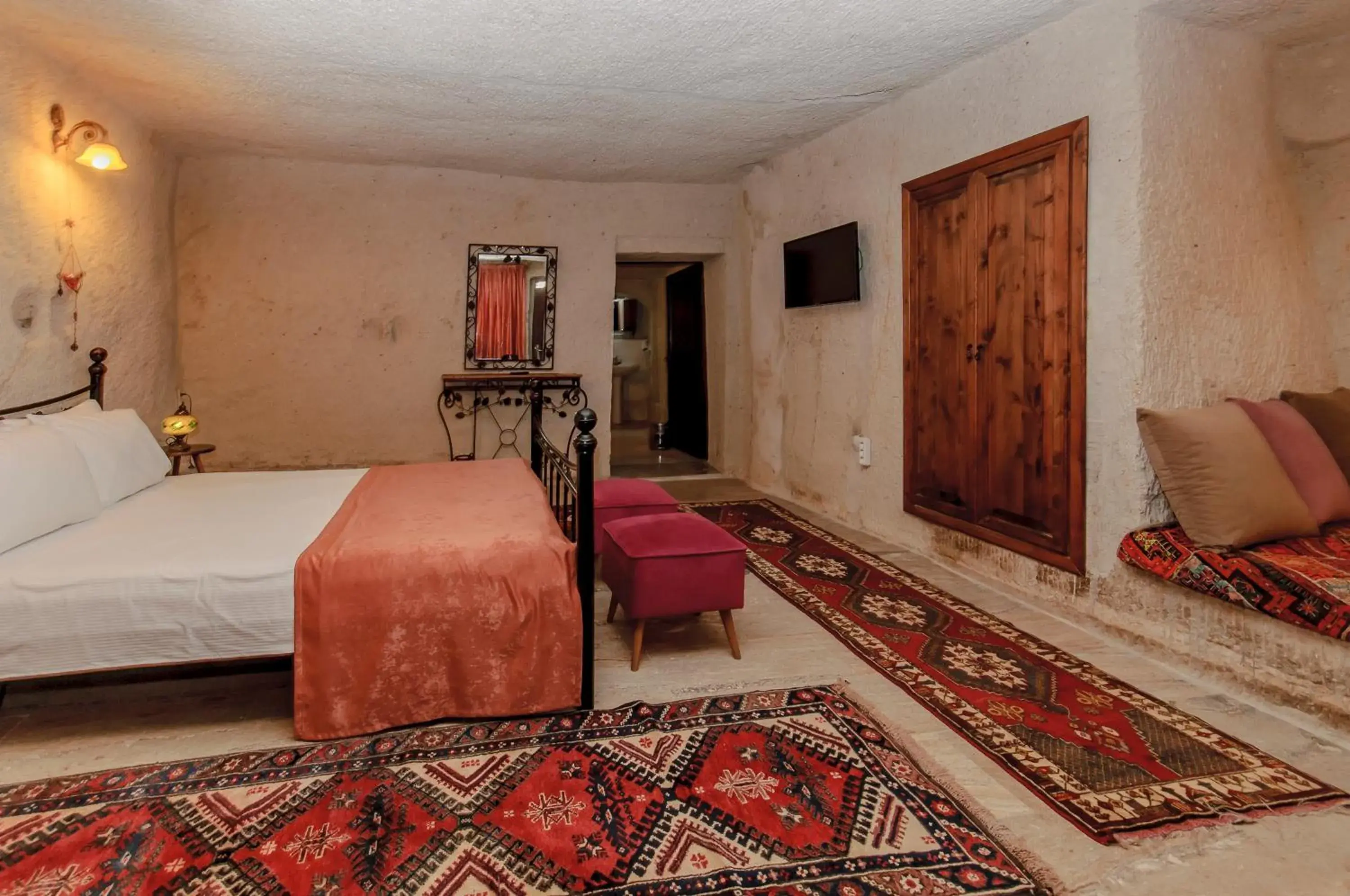 Bed in Nessa Cave Hotel Bed in Nessa Cave Hotel